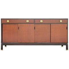 Edward Wormley for Dunbar Sideboard / Buffet moderne à poignées en laiton