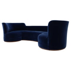 Divano "Oasis" di Edward Wormley per Dunbar in velluto blu navy
