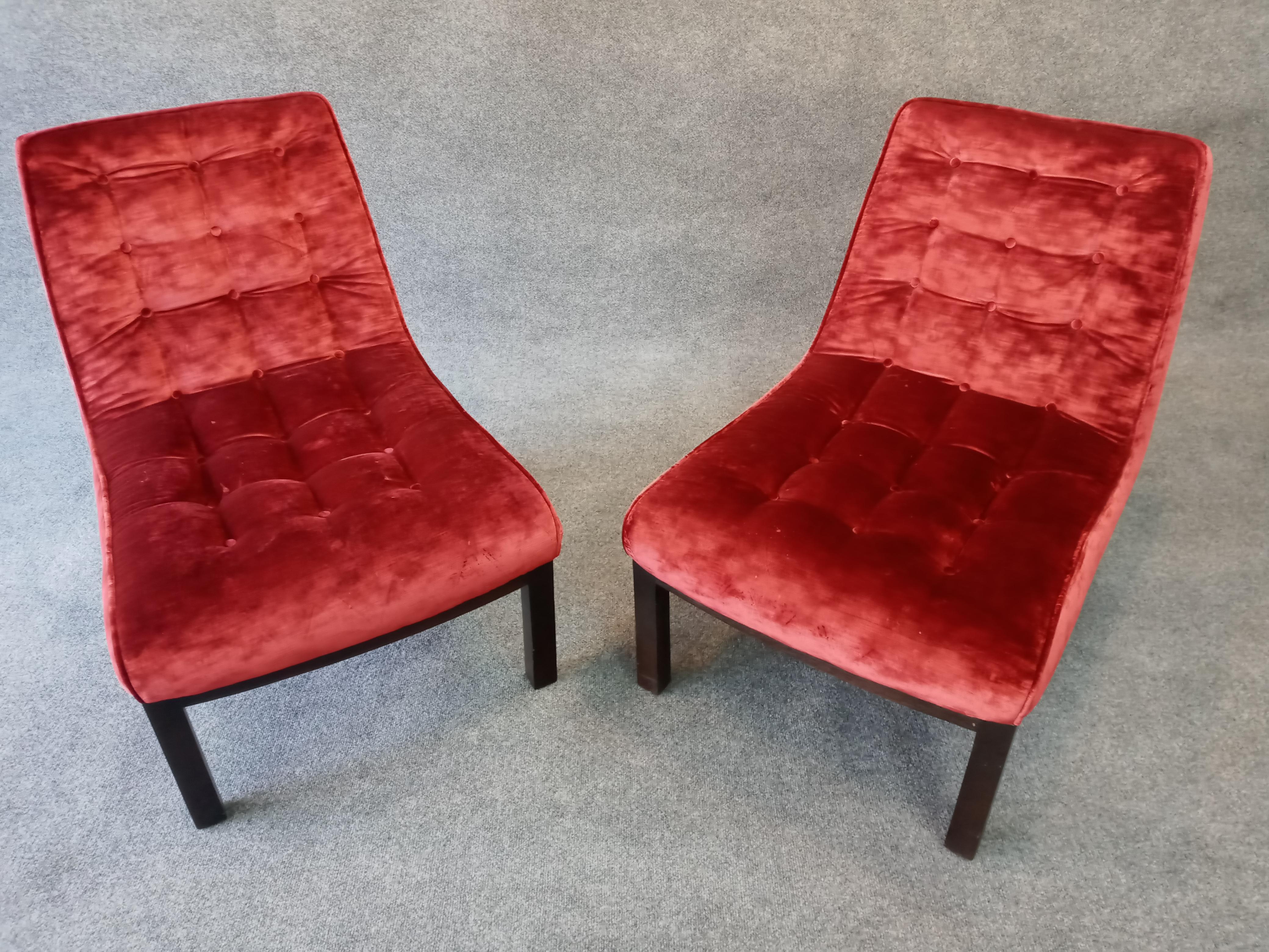 Upholstery Edward Wormley for Dunbar Pair of Elegant Slipper Lounge Chairs For Sale