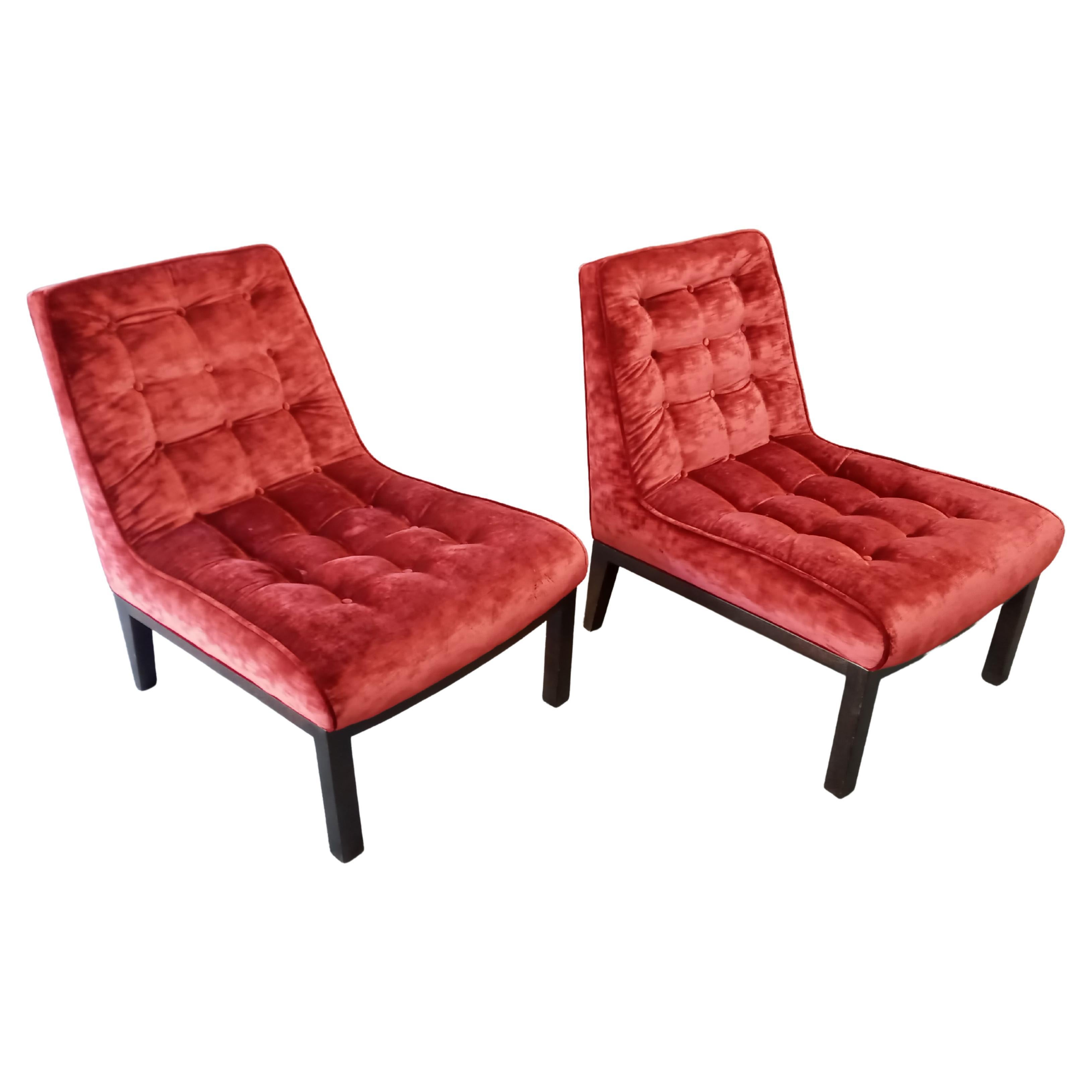 Edward Wormley for Dunbar Pair of Elegant Slipper Lounge Chairs For Sale