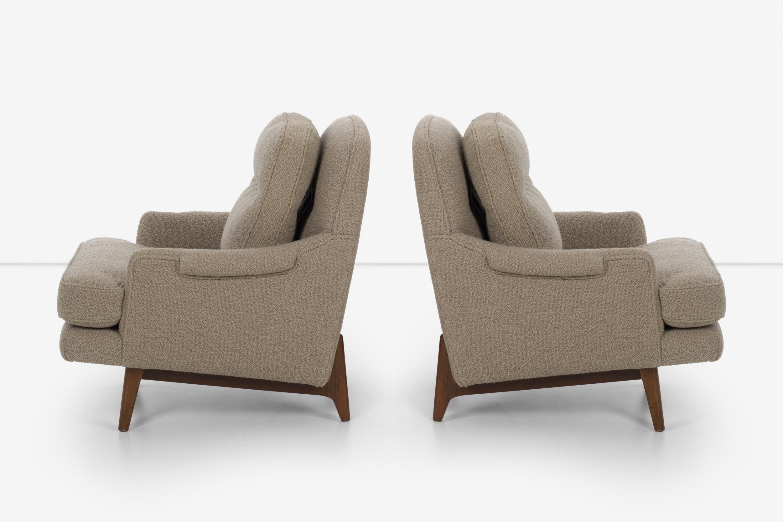 American Edward Wormley for Dunbar Pair of Lounges Chairs in Knoll Boucle