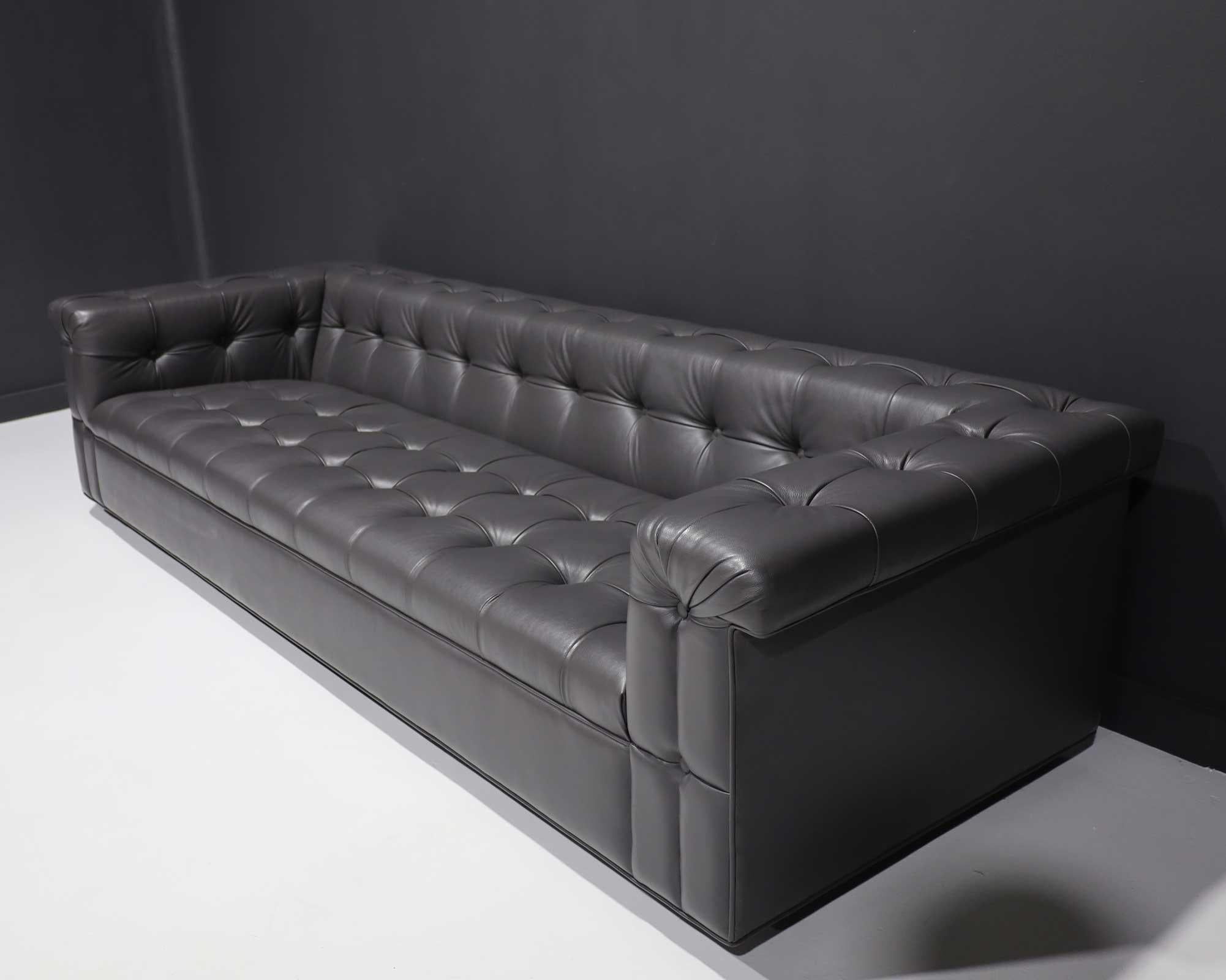 Edward Wormley for Dunbar Party Sofa Model 5407 in Dark Gray Leather In Excellent Condition For Sale In Dallas, TX