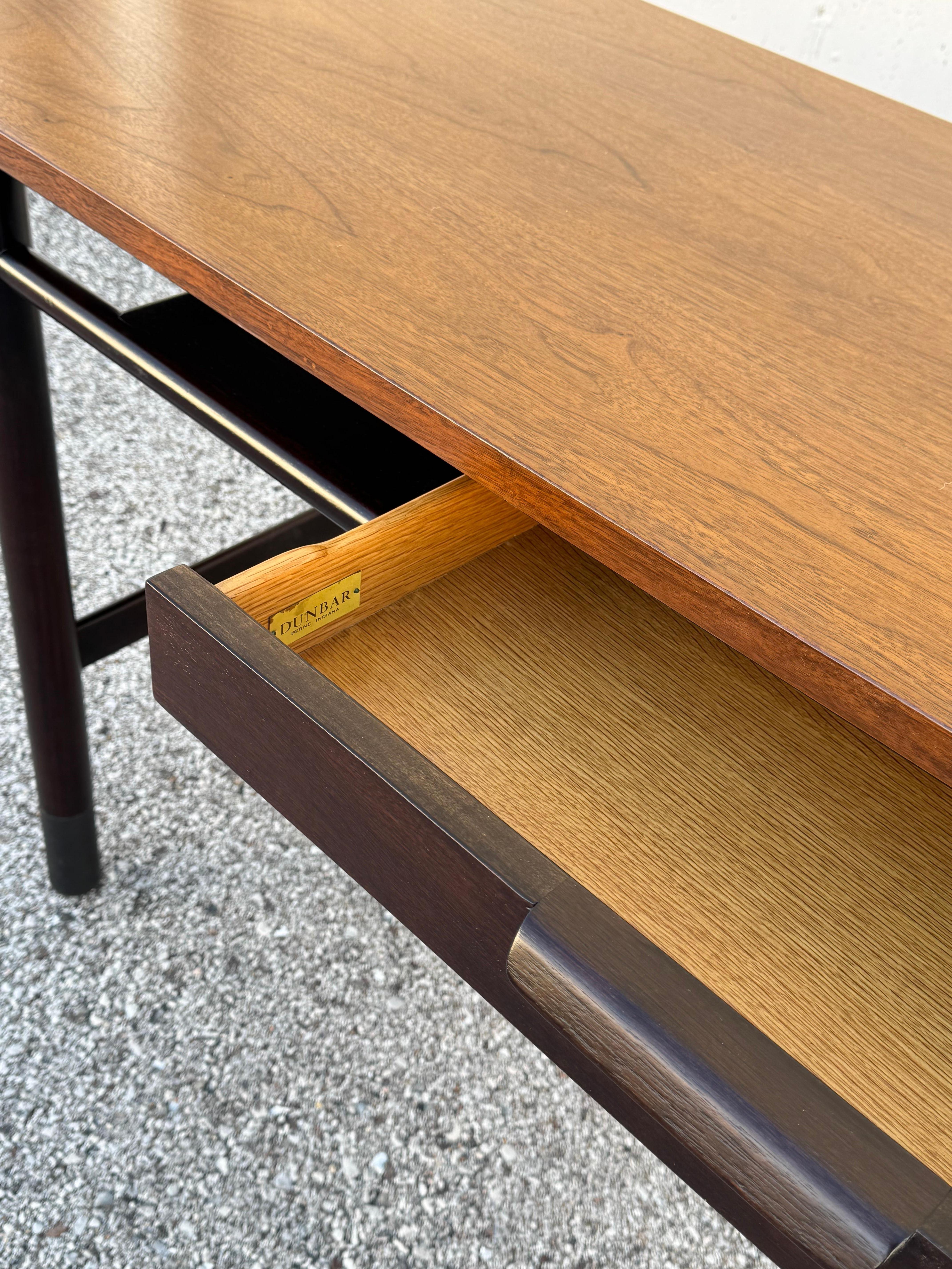 Edward Wormley for Dunbar Refinished Two-Tone Console or Sofa Table with Drawer For Sale 1