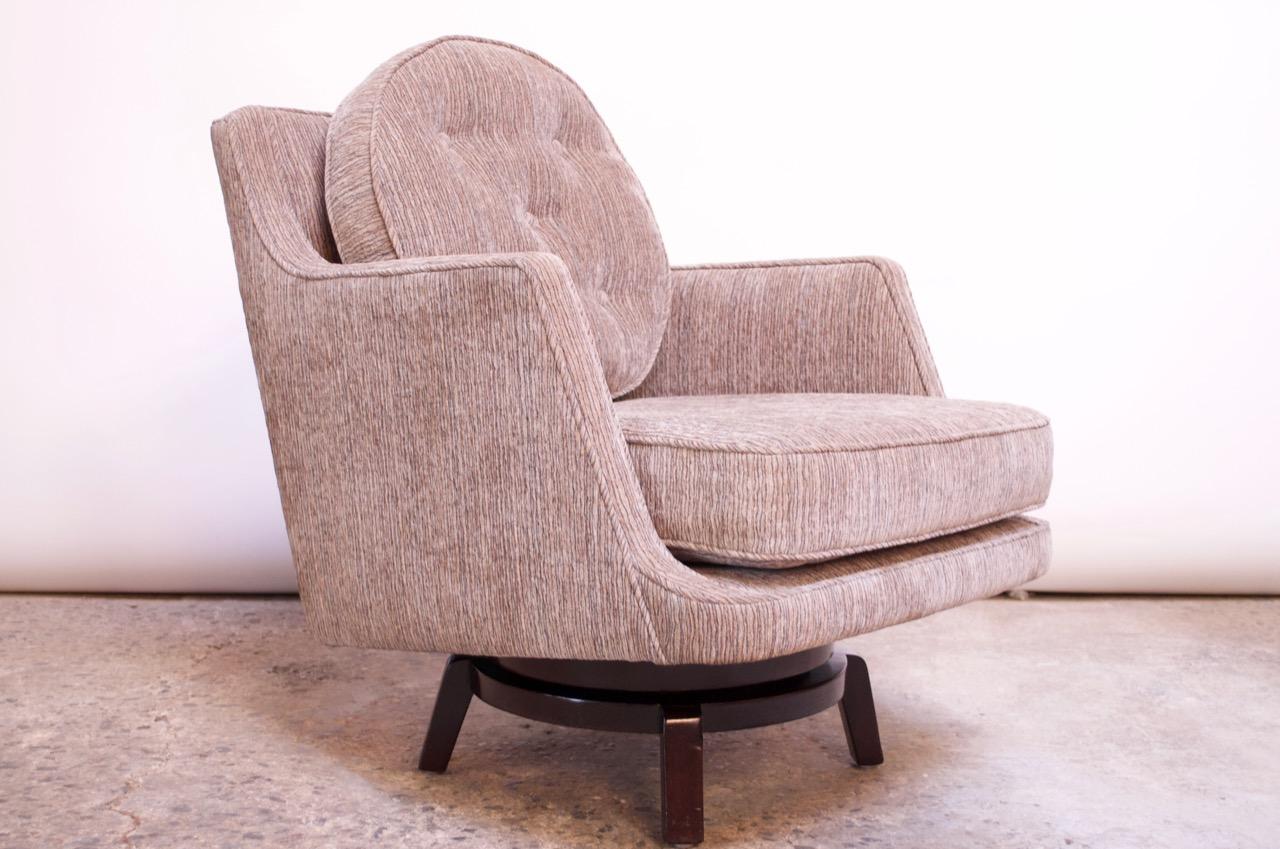 Edward Wormley for Dunbar Revolving Lounge Chair in Mahogany 2
