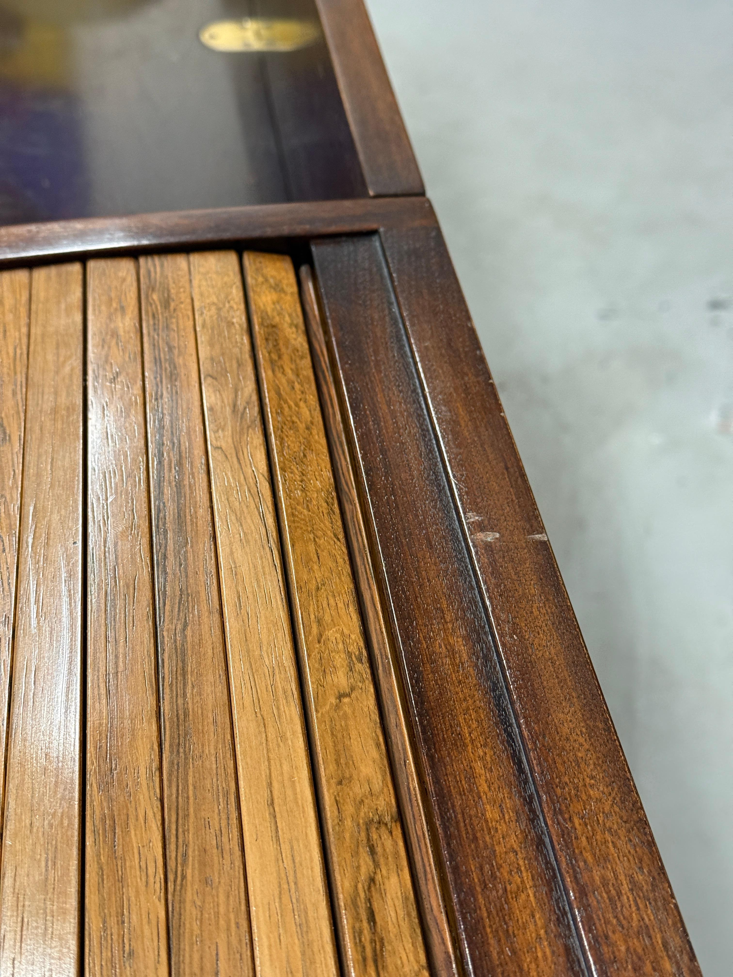 Edward Wormley per Dunbar, Rosewood e  Scrivania Rolltop in mogano in vendita 2