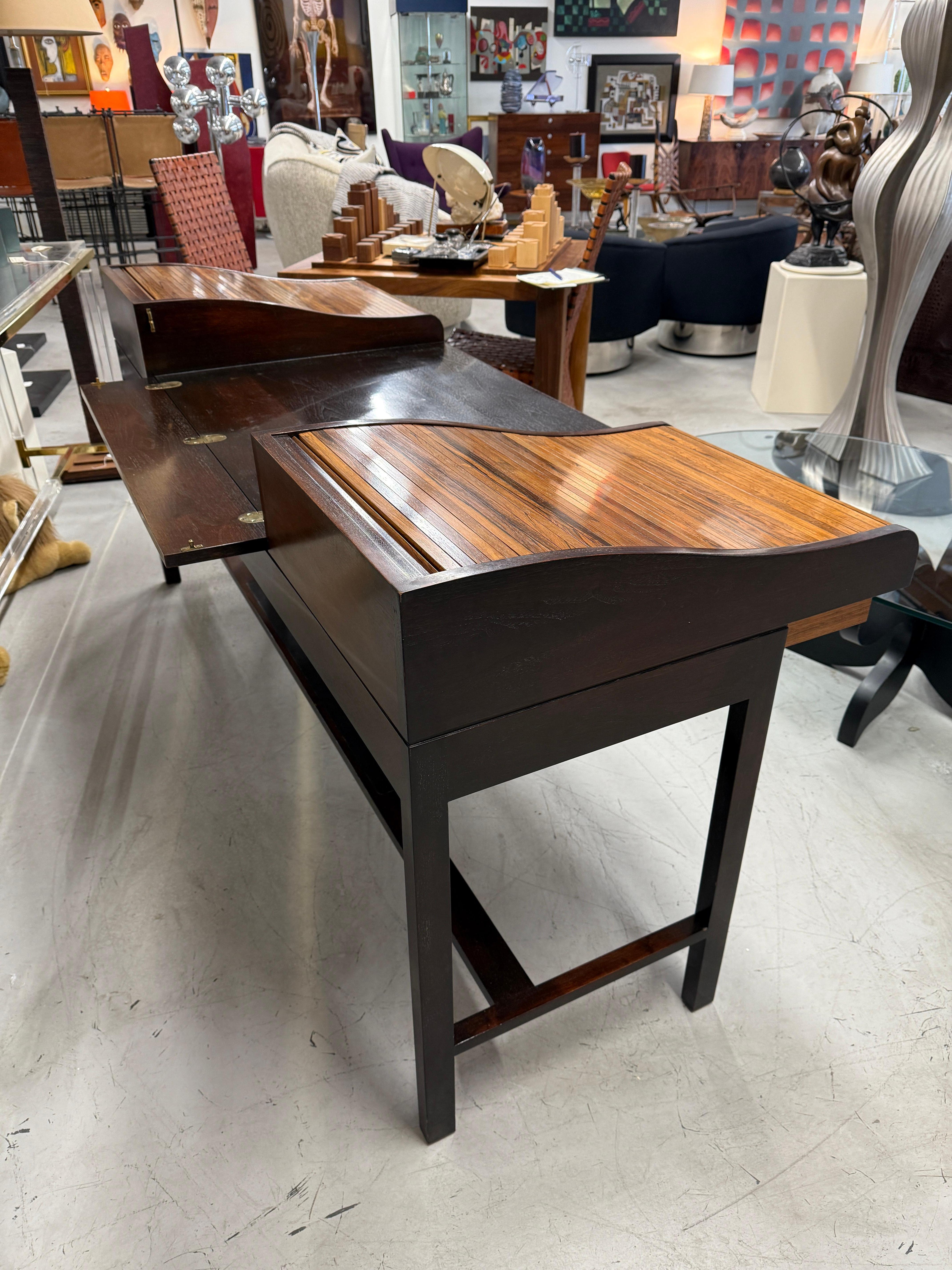 Americano Edward Wormley per Dunbar, Rosewood e  Scrivania Rolltop in mogano in vendita