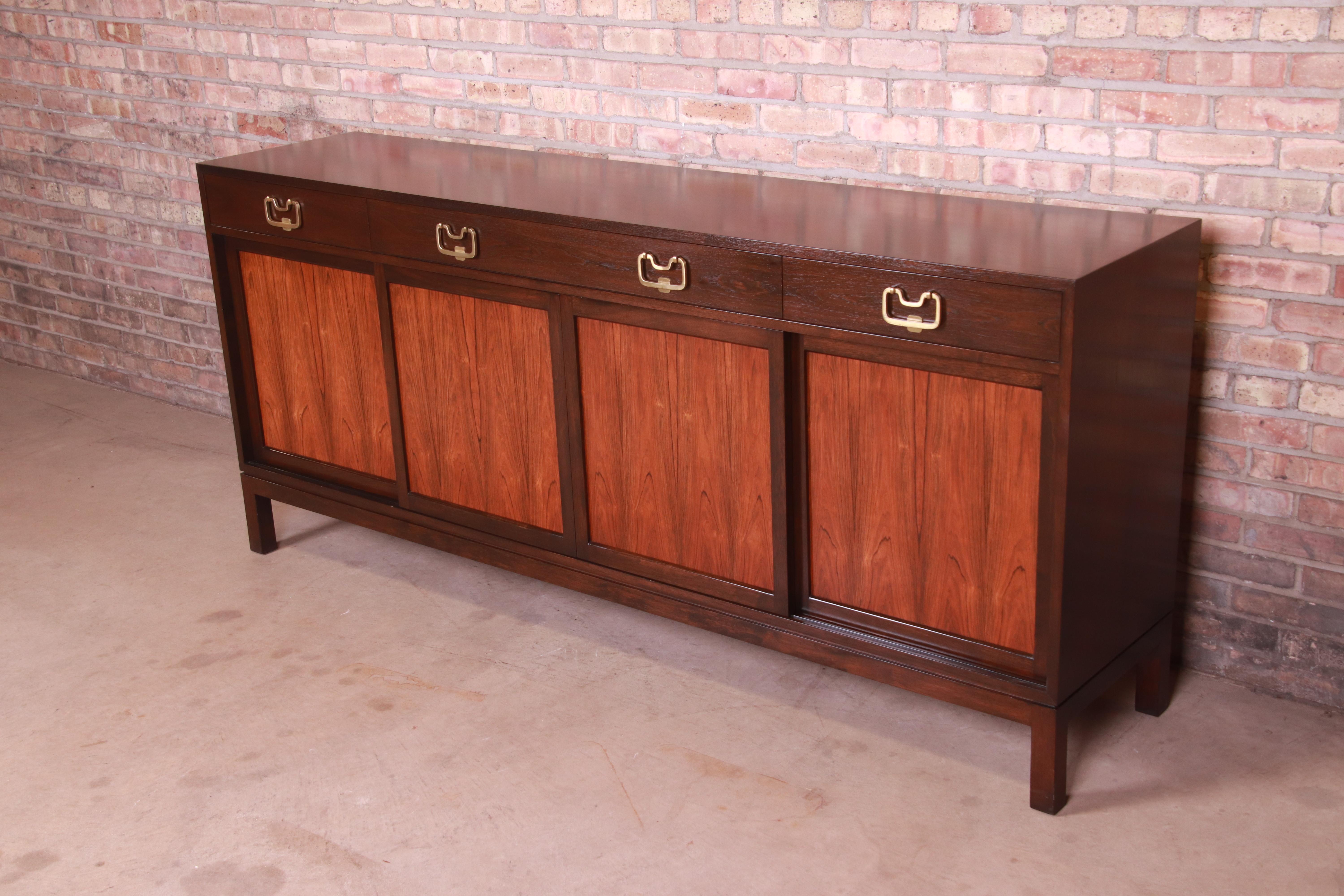 American Edward Wormley for Dunbar Rosewood and Walnut Sideboard Credenza, 1950s