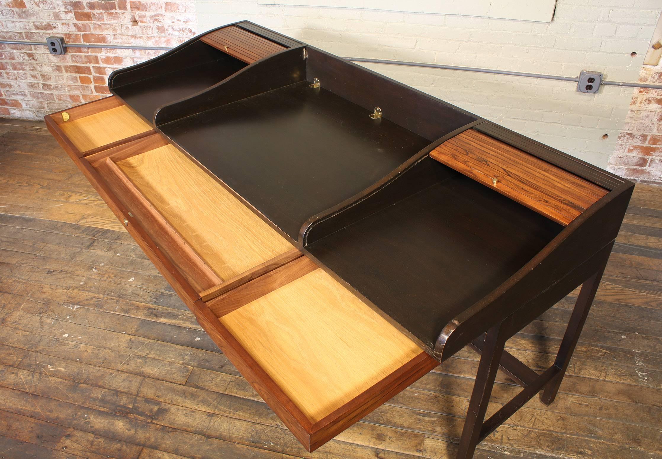 Edward Wormley for Dunbar Rosewood Roll-Top Writing Partners Desk In Fair Condition In Oakville, CT