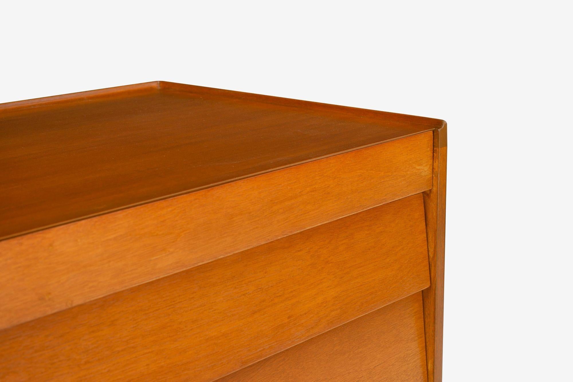 Edward Wormley for Dunbar Set of 3 Louver Drawer Dressers For Sale 2