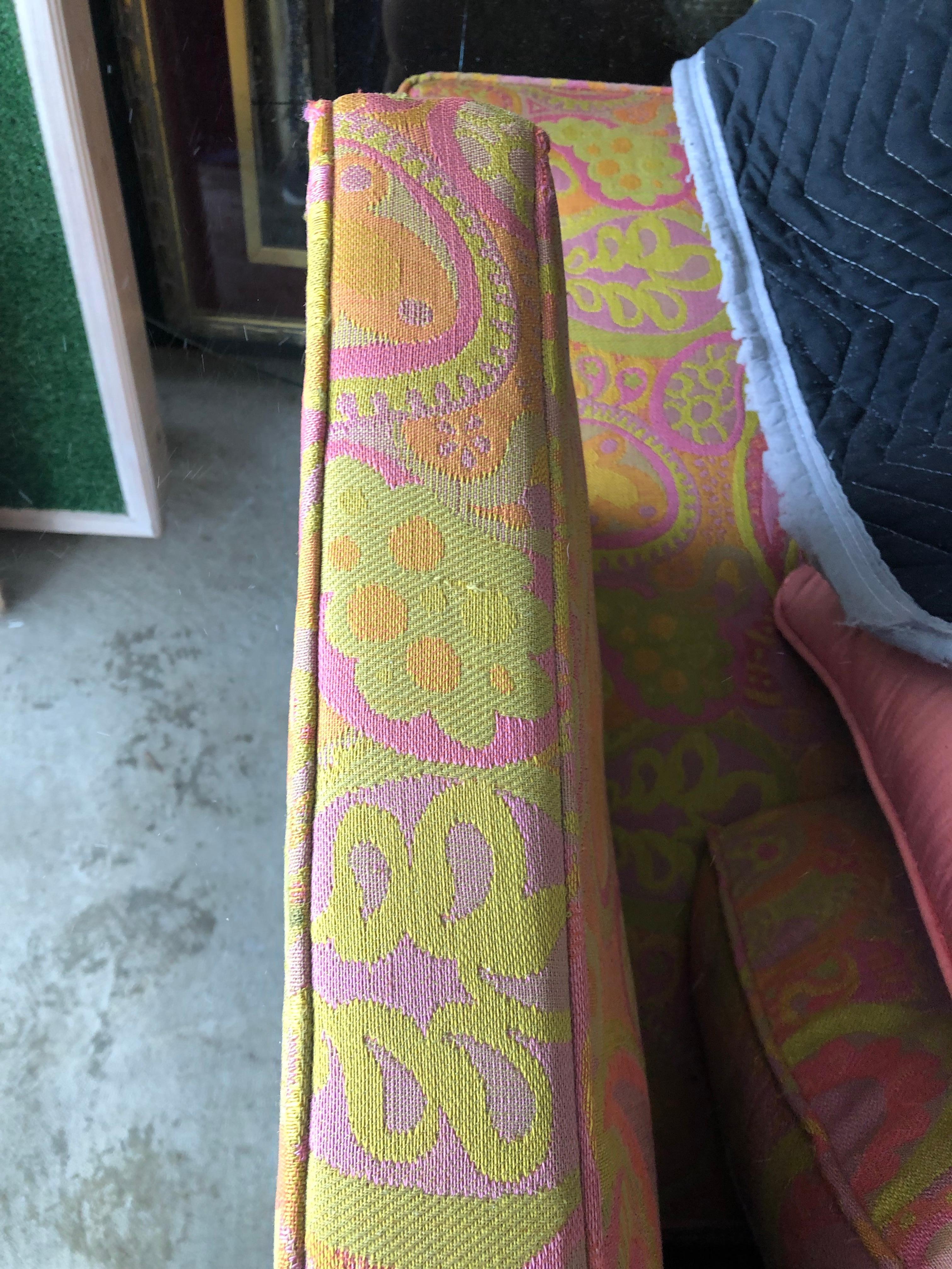 Edward Wormley for Dunbar Sofa 4907 Original Pop Art Pucci Fabric In Good Condition In Allentown, PA