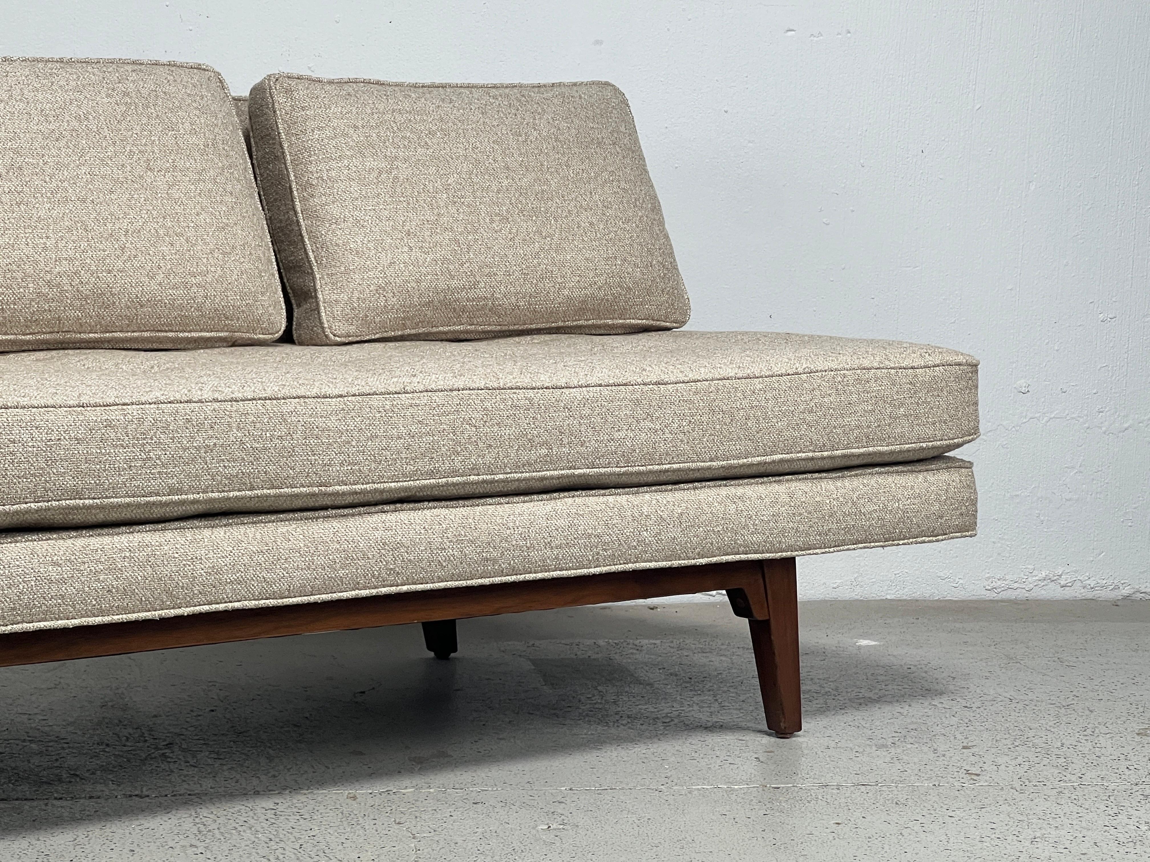 Edward Wormley for Dunbar Sofa / Daybed 5