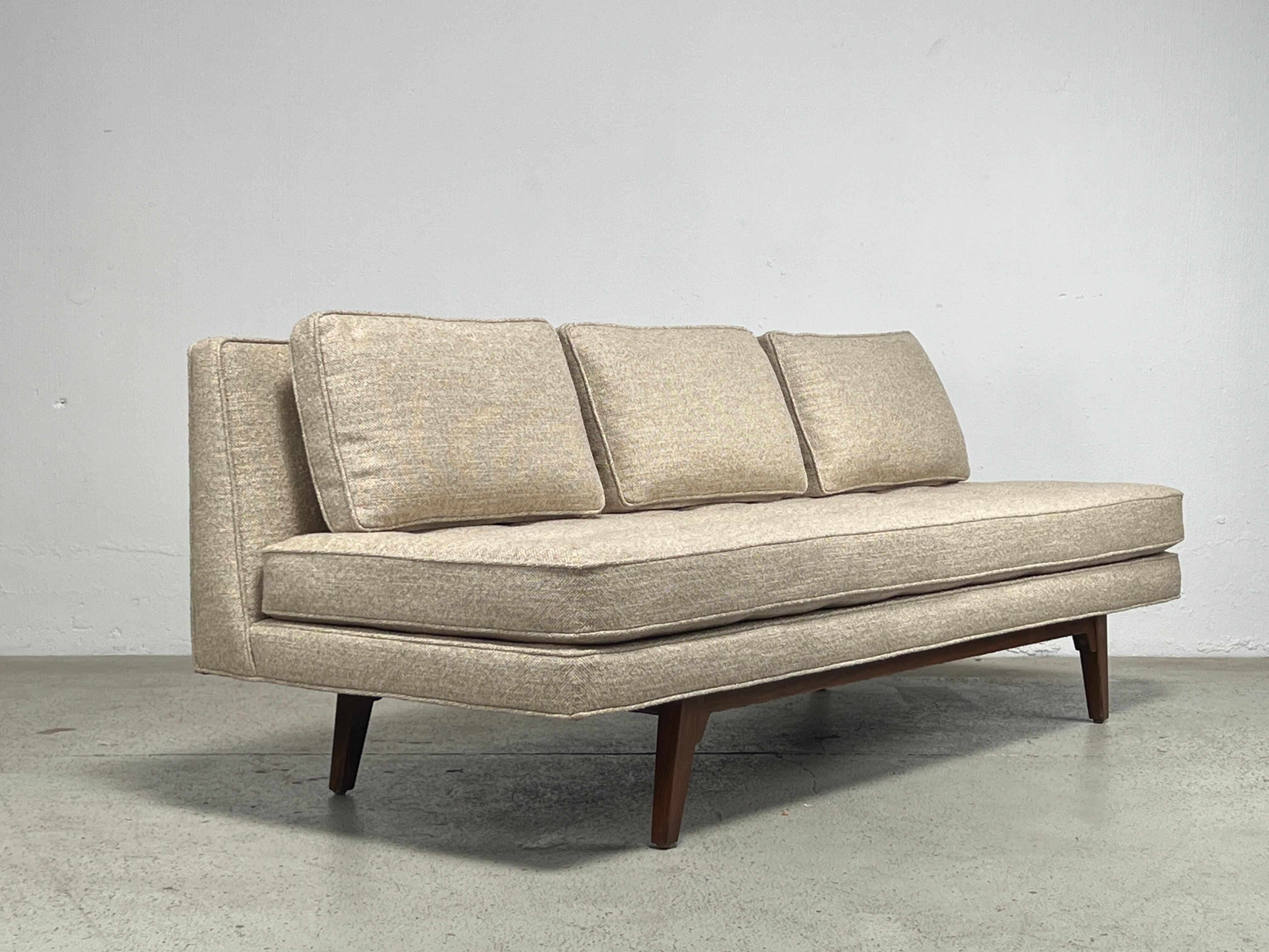Edward Wormley for Dunbar Sofa / Daybed 7