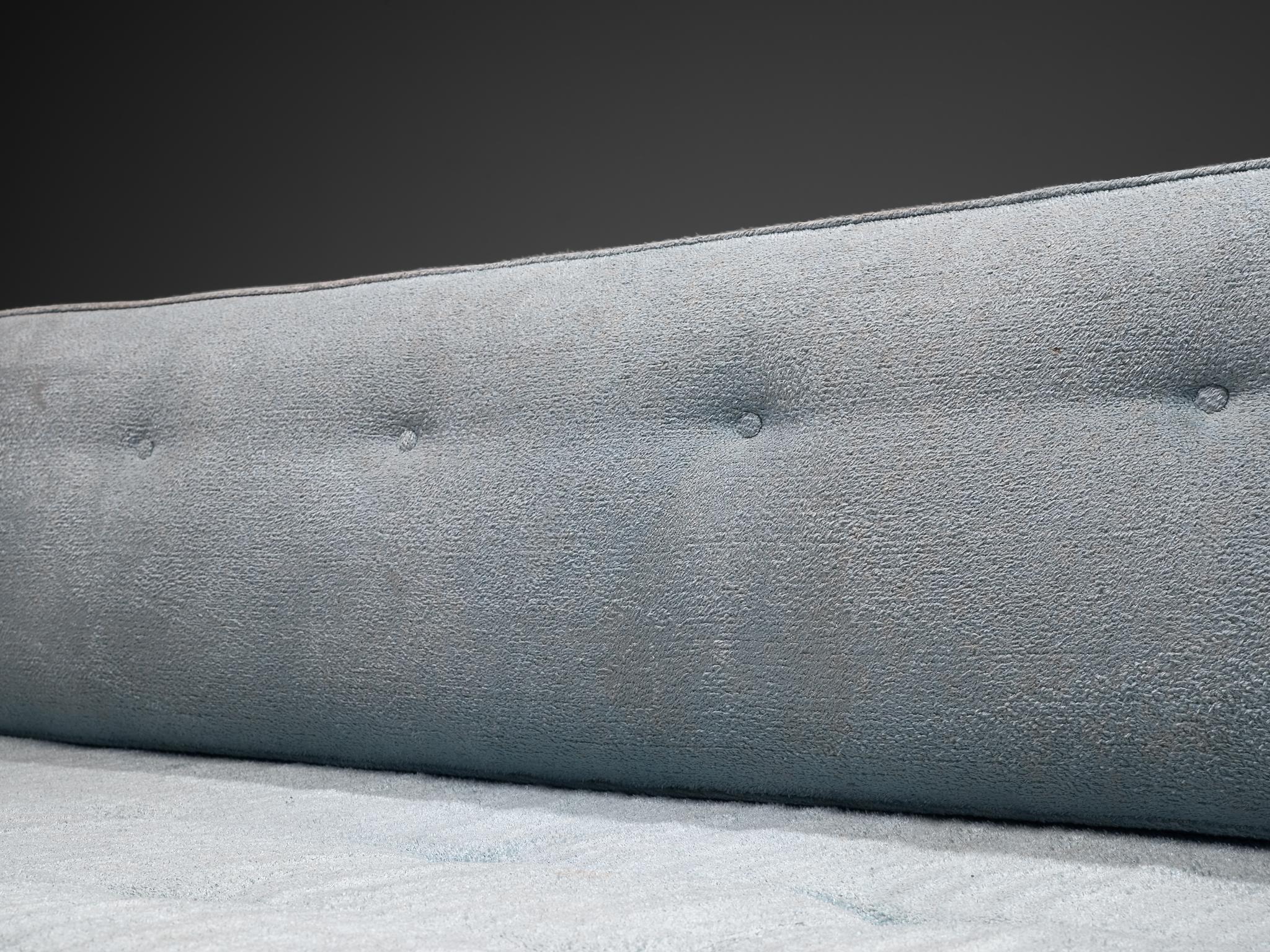Canapé Edward Wormley pour Dunbar en tissu bleu clair en vente 1