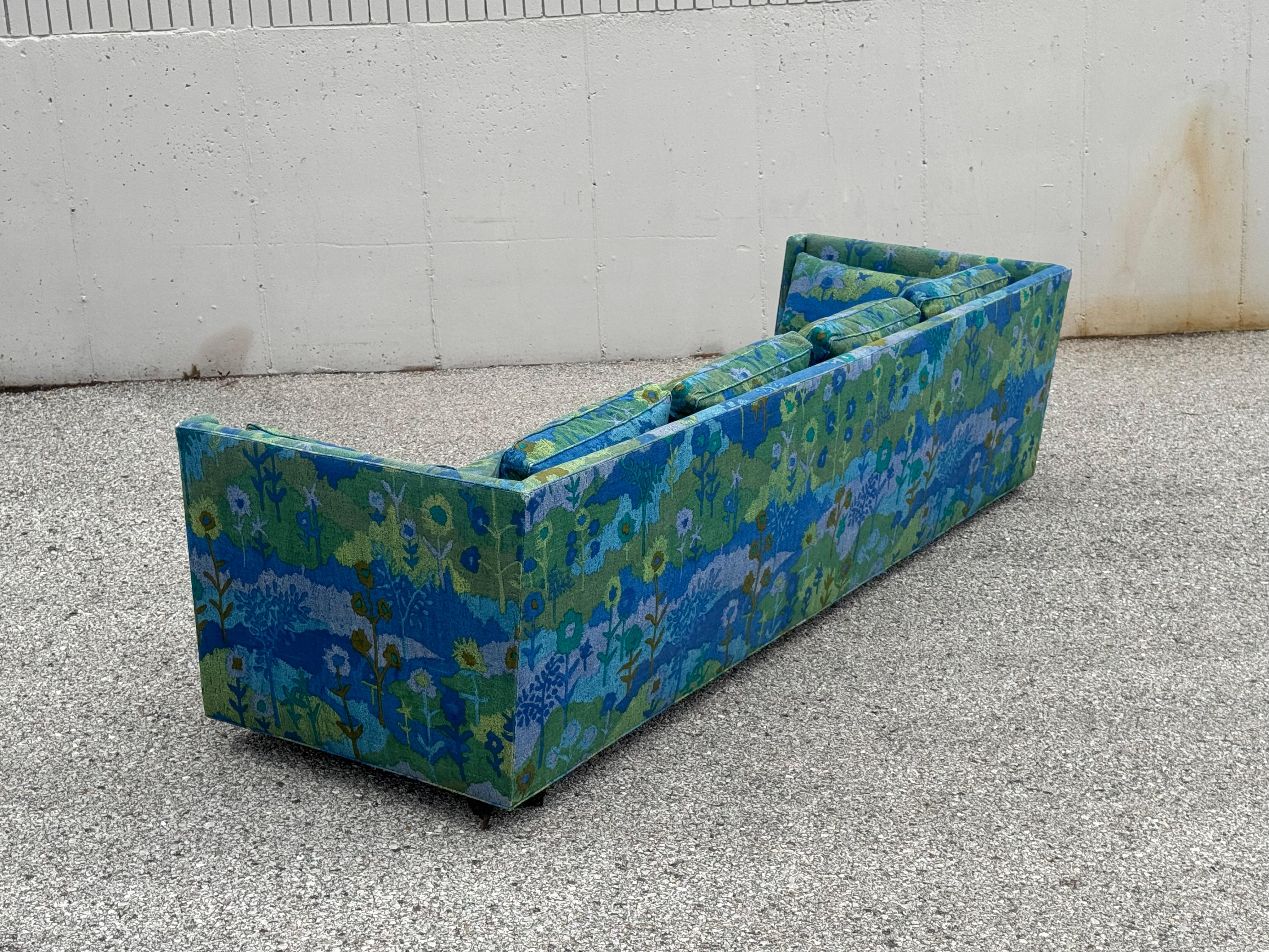 Edward Wormley for Dunbar Sofa M#261 with Original Jack Lenor Larsen Upholstery For Sale 9
