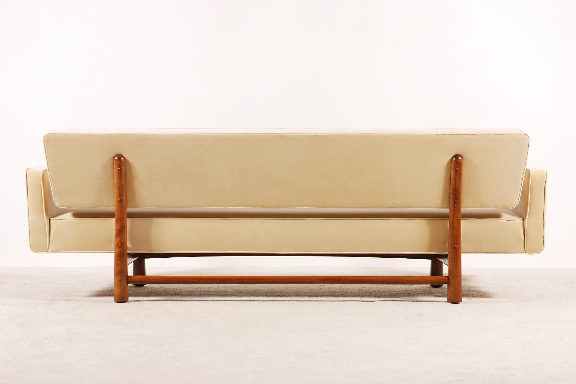 Fabric Edward Wormley for Dunbar, Sofa Model 5316 Reupholstered, circa 1950