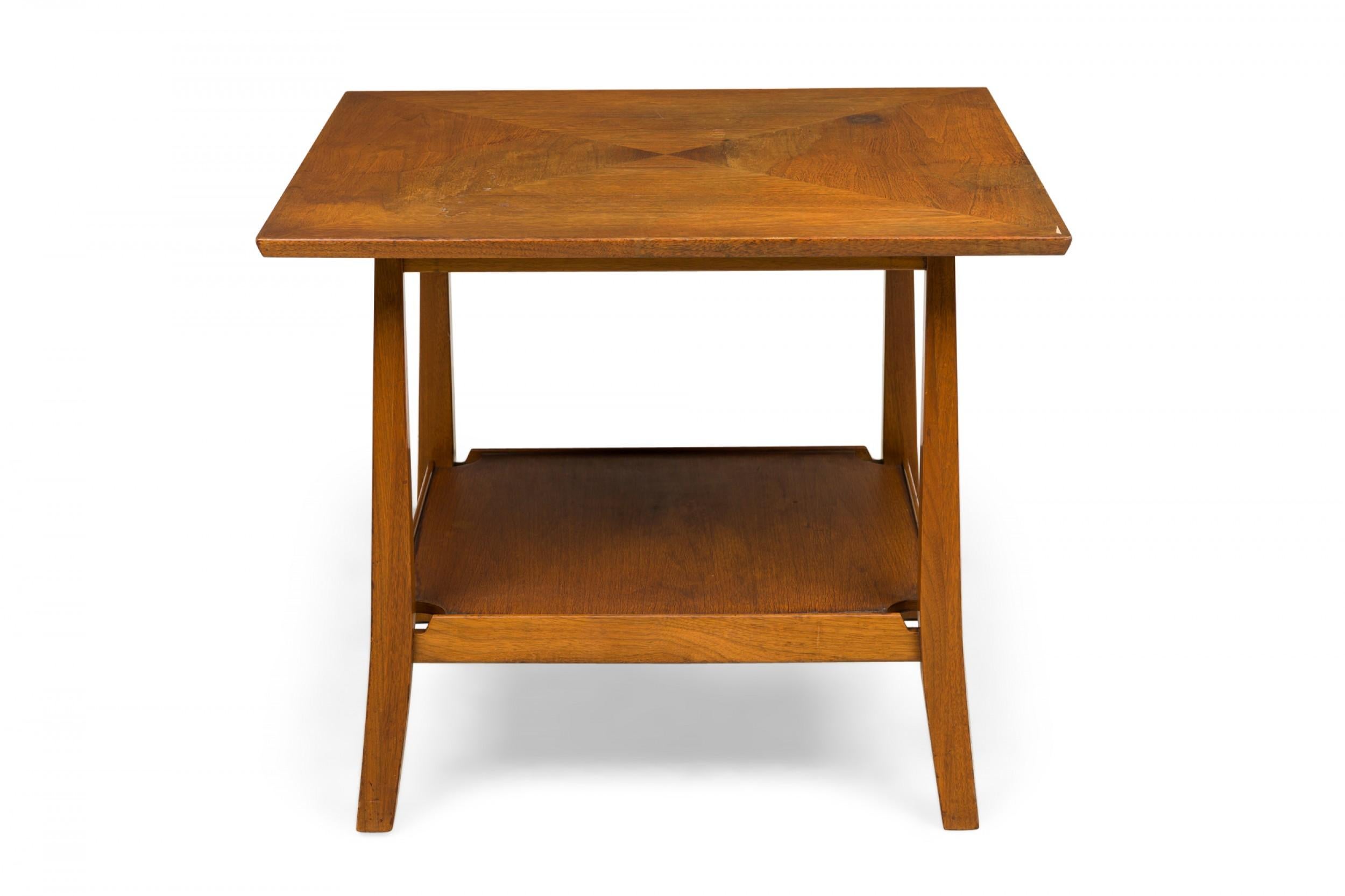Edward Wormley for Dunbar Square Top Triangle Grain Wooden End / Side Table In Good Condition For Sale In New York, NY