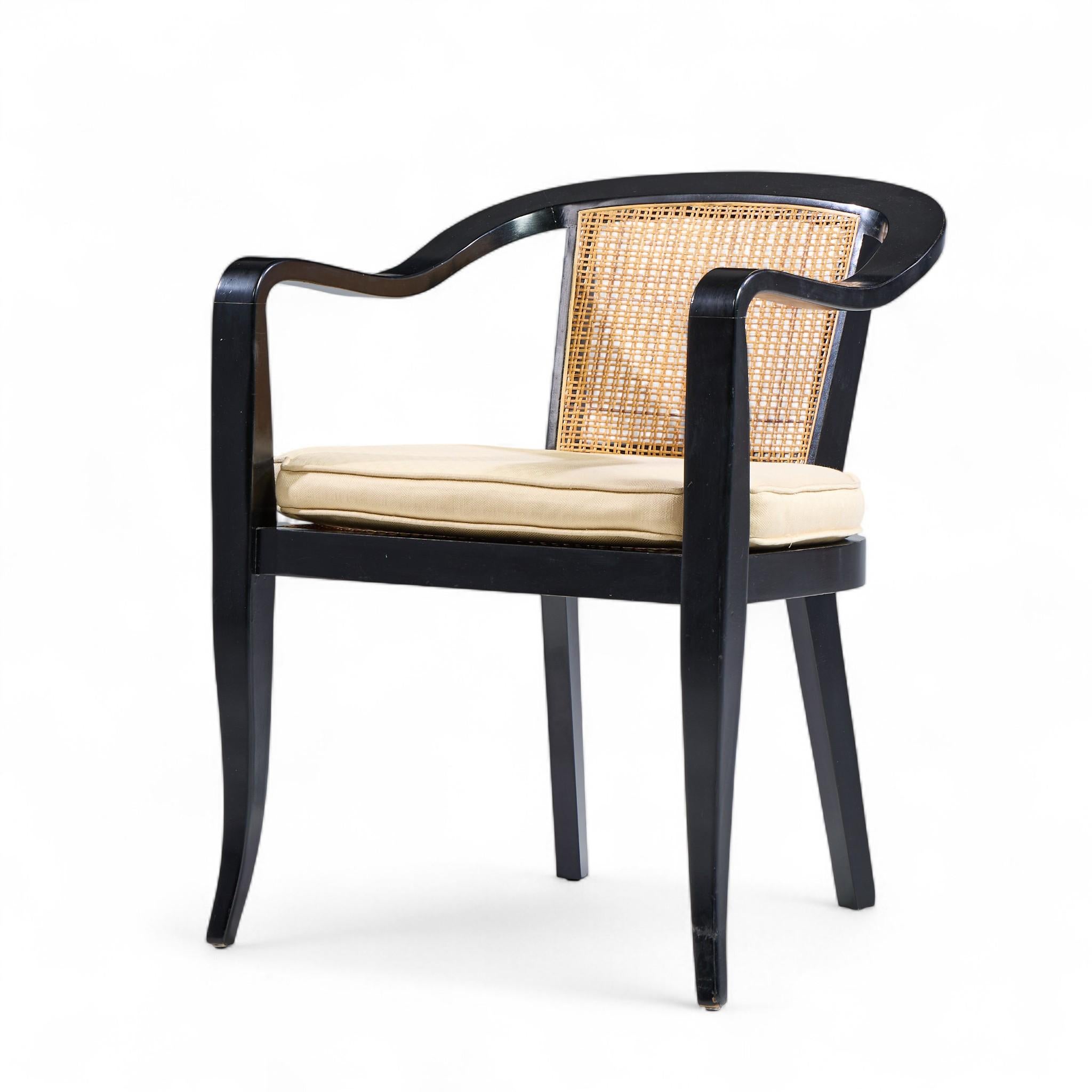 Mid-Century Modern Edward Wormley for Dunbar Style Mid Century Cane and Black Lacquer Lounge Chair (Chaise longue en rotin et laque noire) en vente