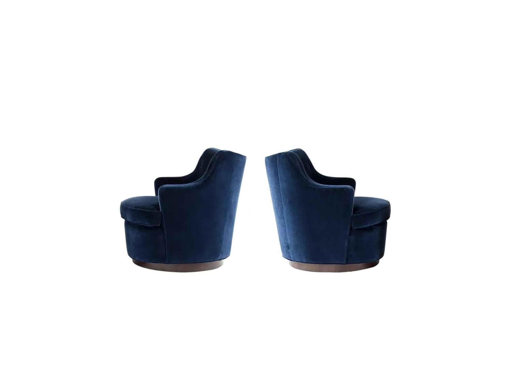 Edward Wormley pour Dunbar Chaises pivotantes en bleu, paire en vente 2
