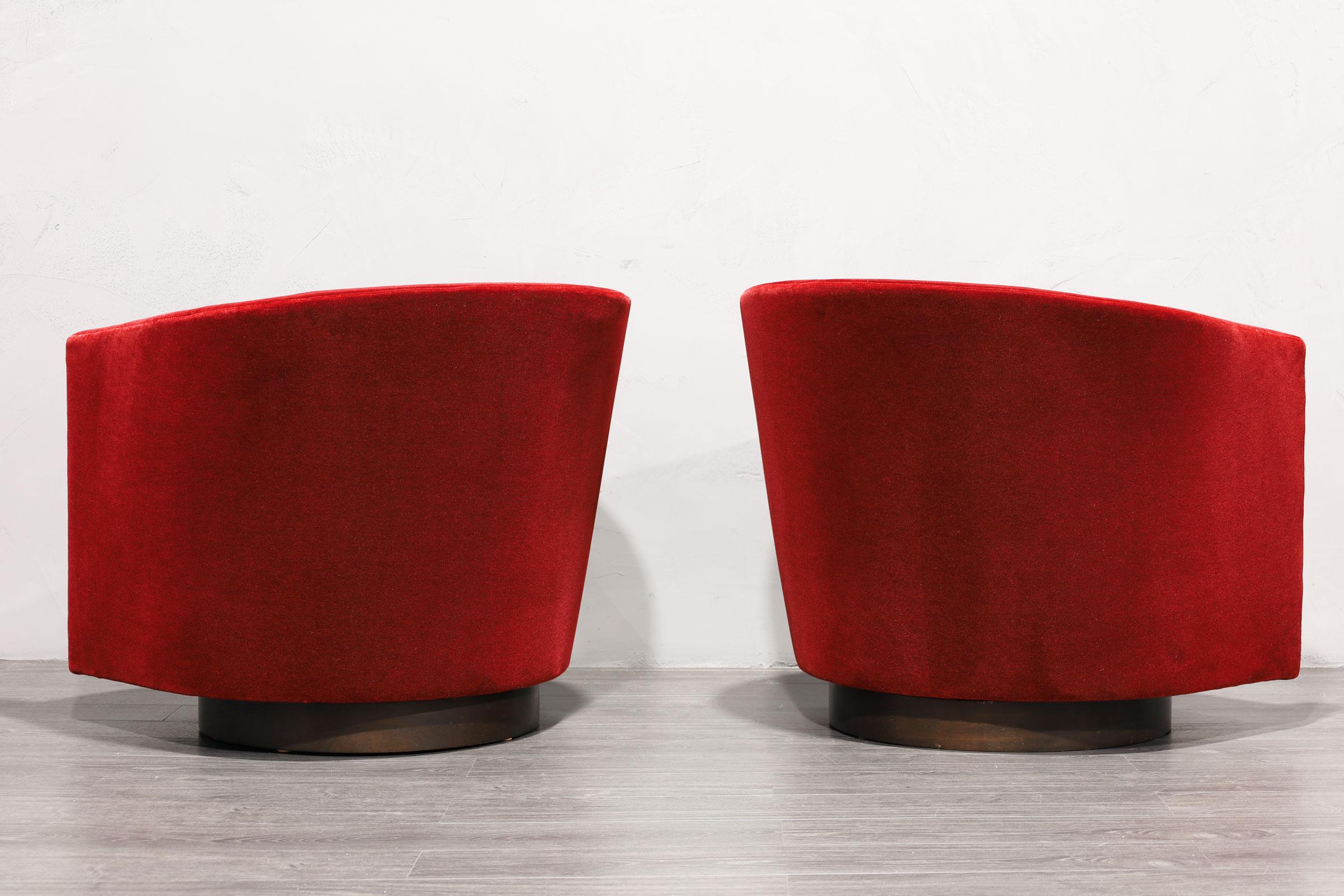 20th Century Edward Wormley for Dunbar Swivel Chairs in Claret Mohair