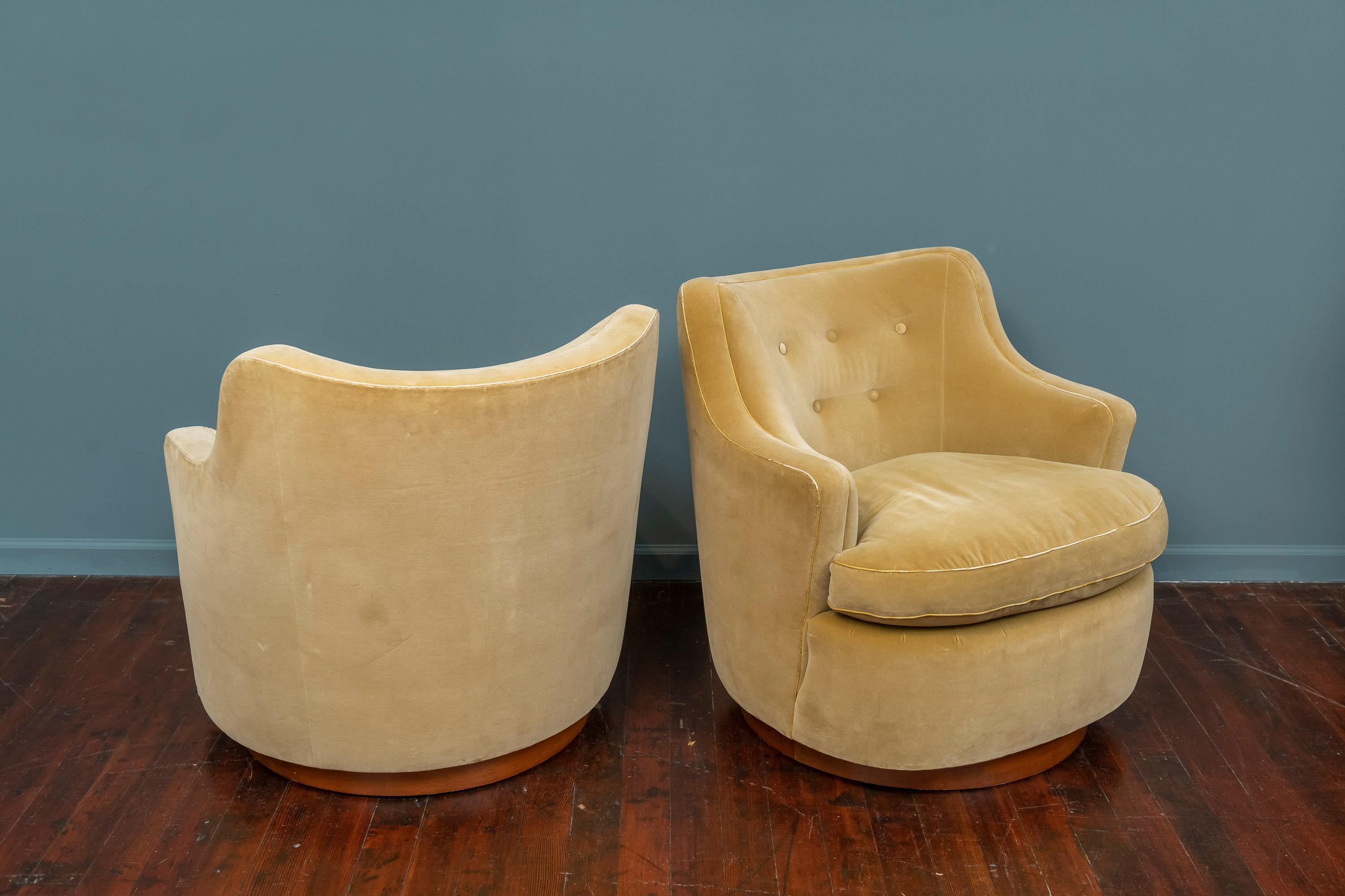 Edward Wormley for Dunbar Swivel Lounge Chairs In Good Condition In San Francisco, CA