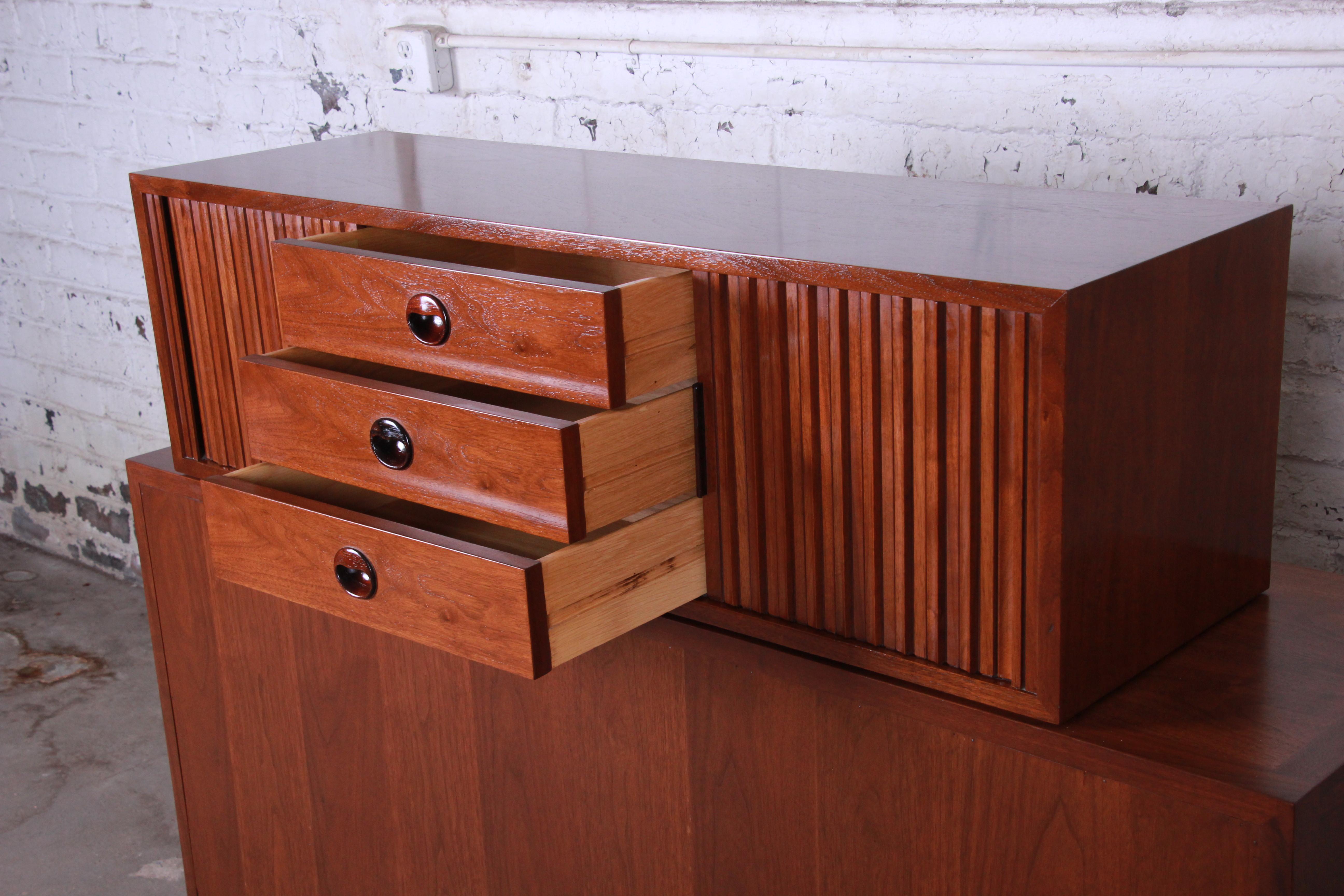 Edward Wormley for Dunbar Tambour Door Walnut Floating Wall-Hanging Credenza In Good Condition In South Bend, IN