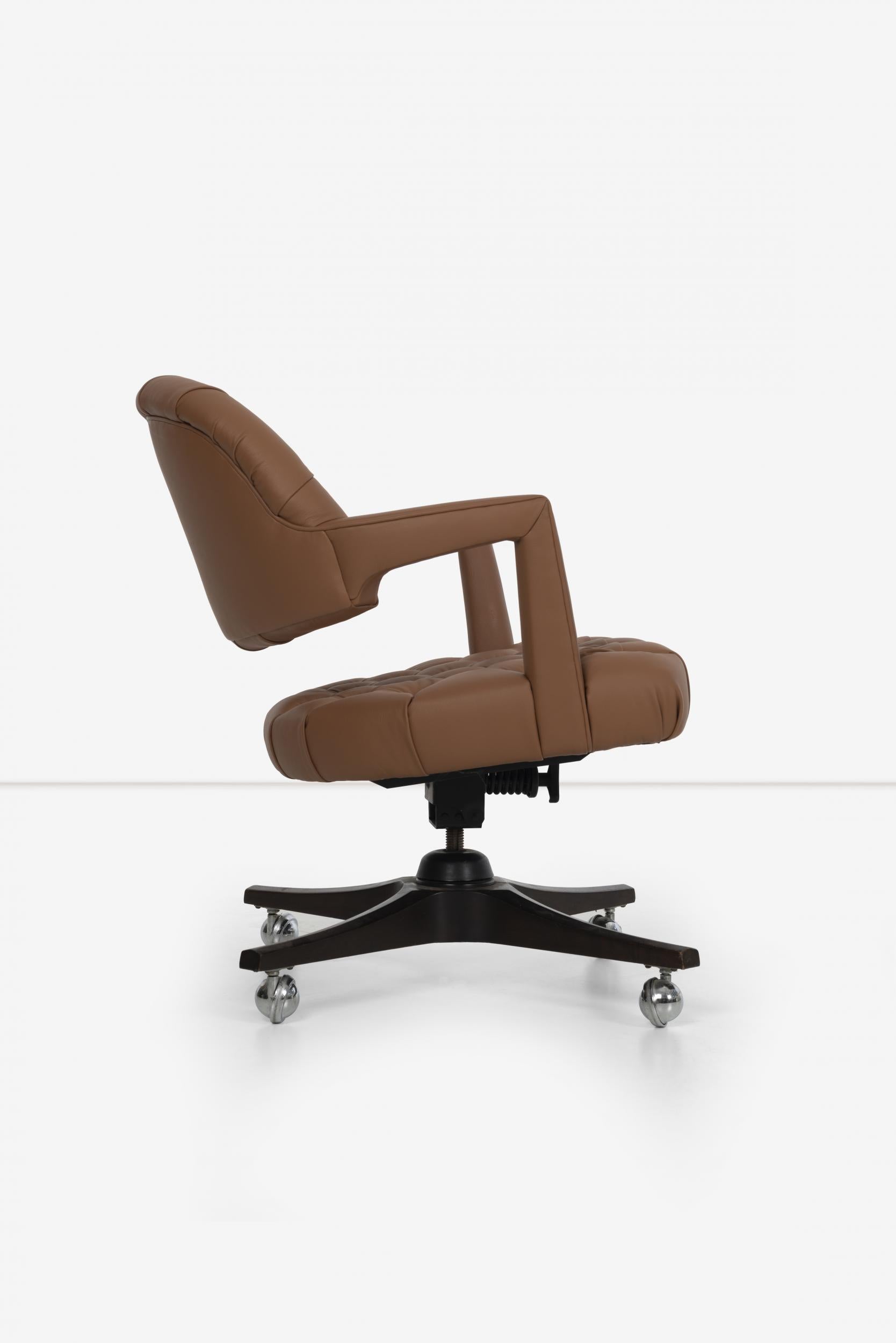 Appliqué Edward Wormley for Dunbar Tufted Cantilevered Desk Chair in Spinneybeck Saddle L For Sale