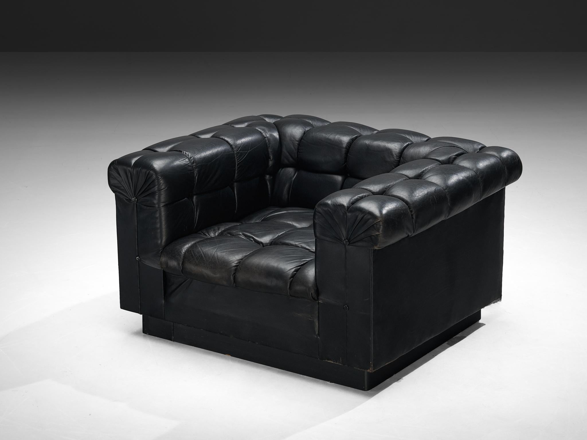 Edward Wormley for Dunbar Tufted 'Party' Club Chair in Black Leather For Sale 1