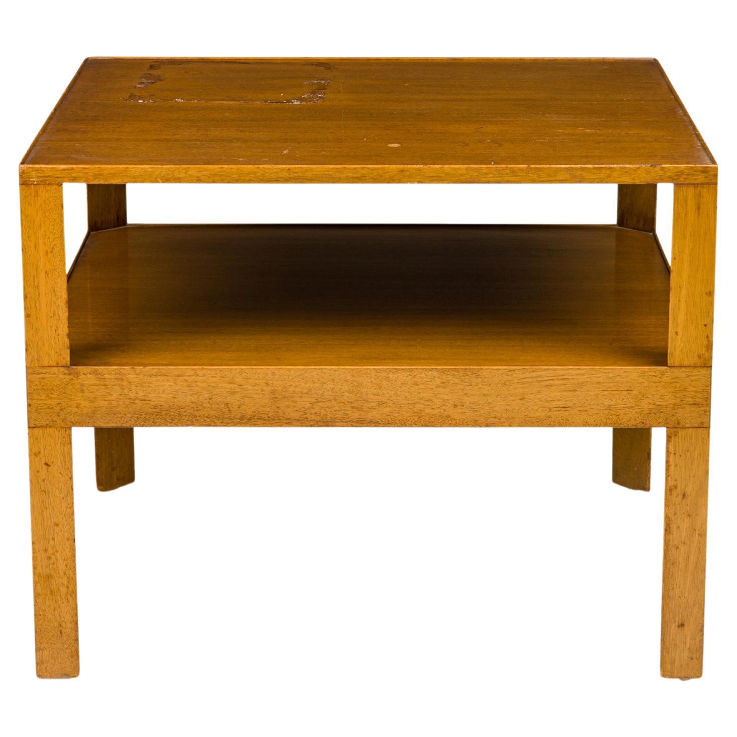 Edward Wormley para Dunbar Mesa auxiliar cuadrada de madera de dos niveles
