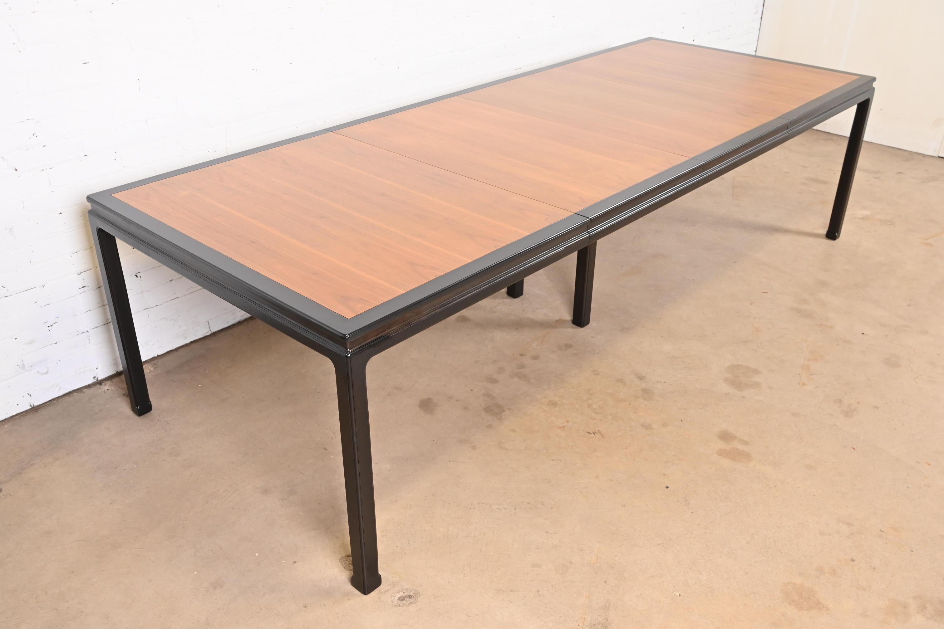 Mid-20th Century Edward Wormley for Dunbar Walnut and Ebonized Dining Table, Newly Refinished For Sale