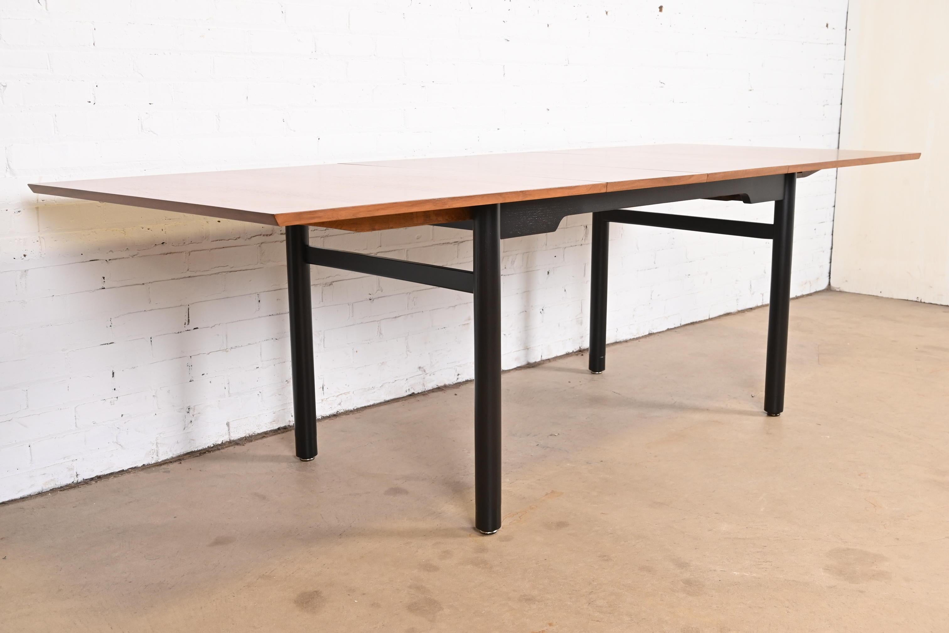 Mid-20th Century Edward Wormley for Dunbar Walnut and Ebonized Dining Table, Newly Refinished For Sale