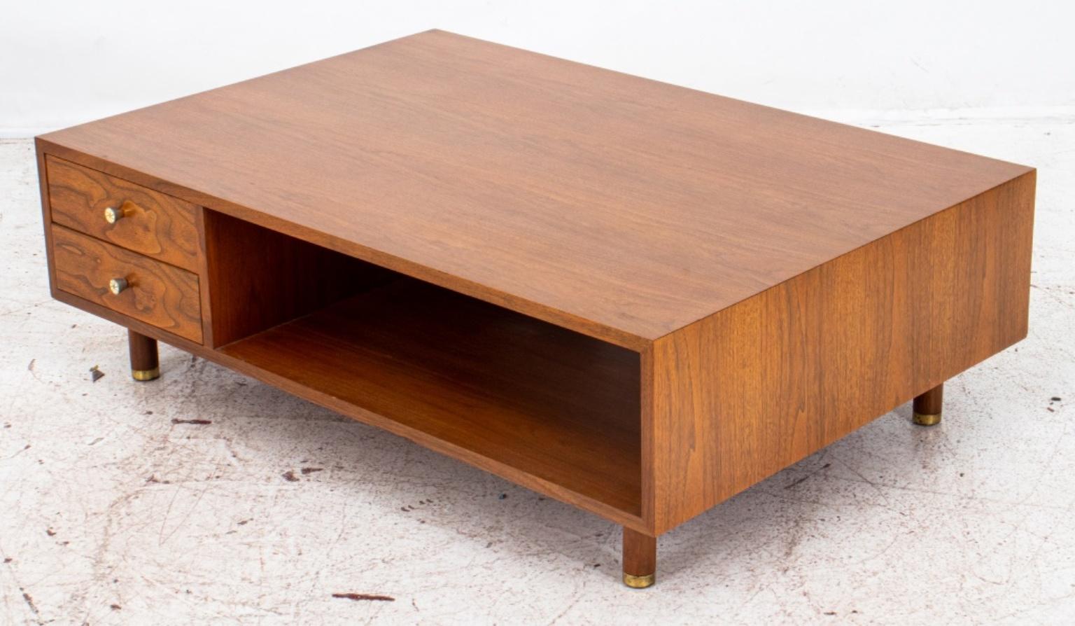 20th Century Edward Wormley for Dunbar Walnut Coffee Table