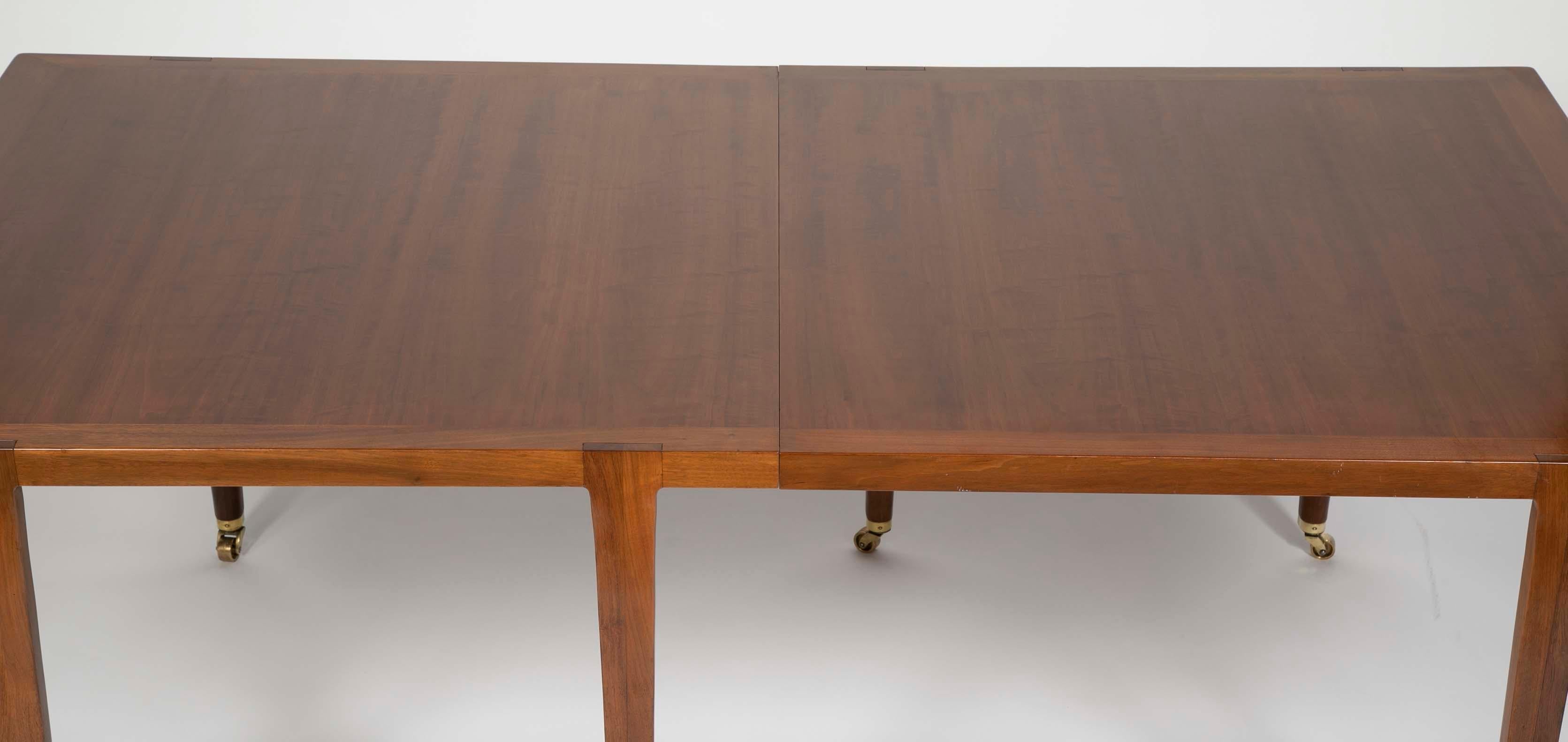 Edward Wormley for Dunbar Walnut Dining Table with Two Leaves 3