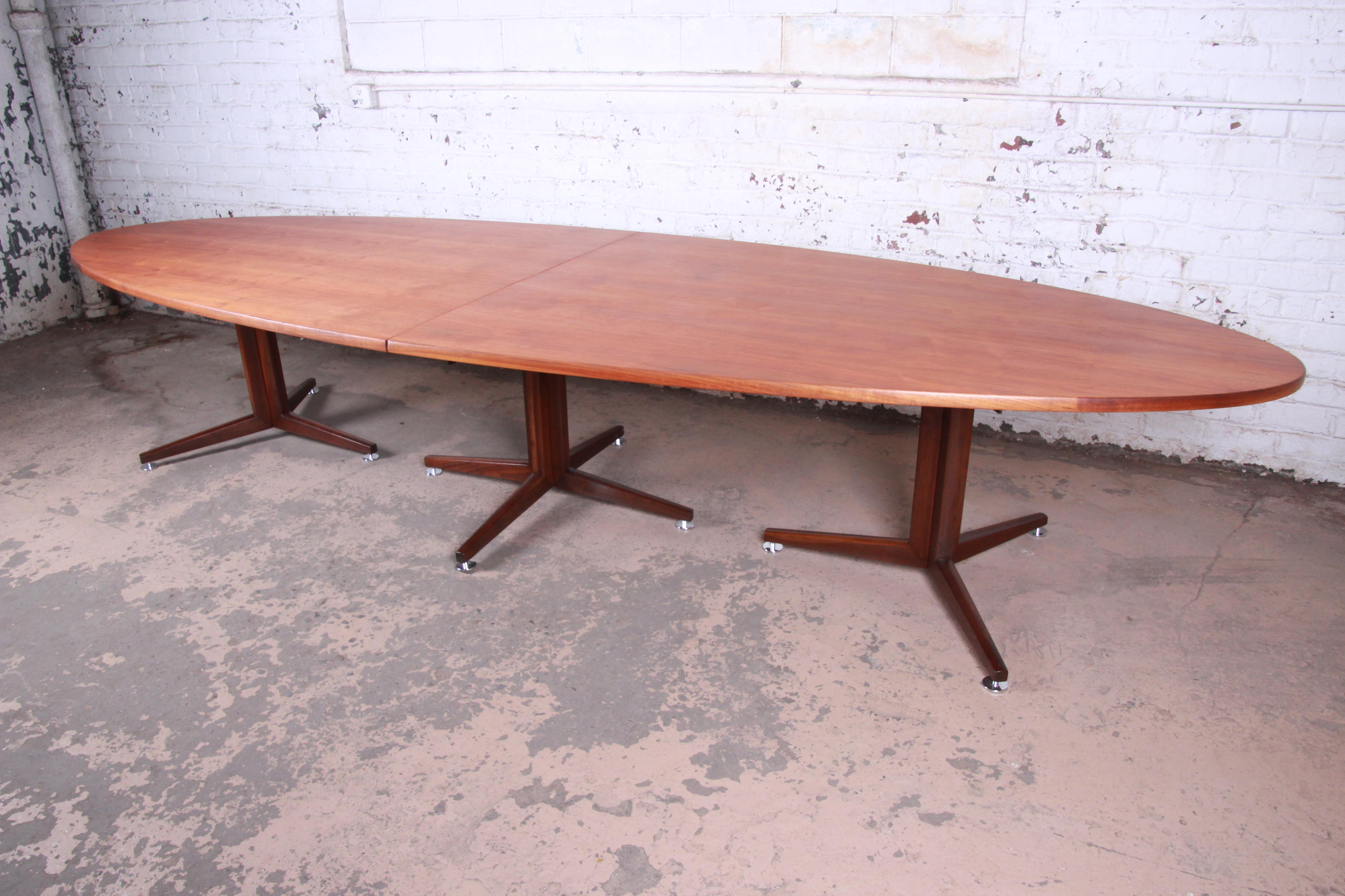 American Edward Wormley for Dunbar Walnut Elliptical Conference or Dining Table, 1960s
