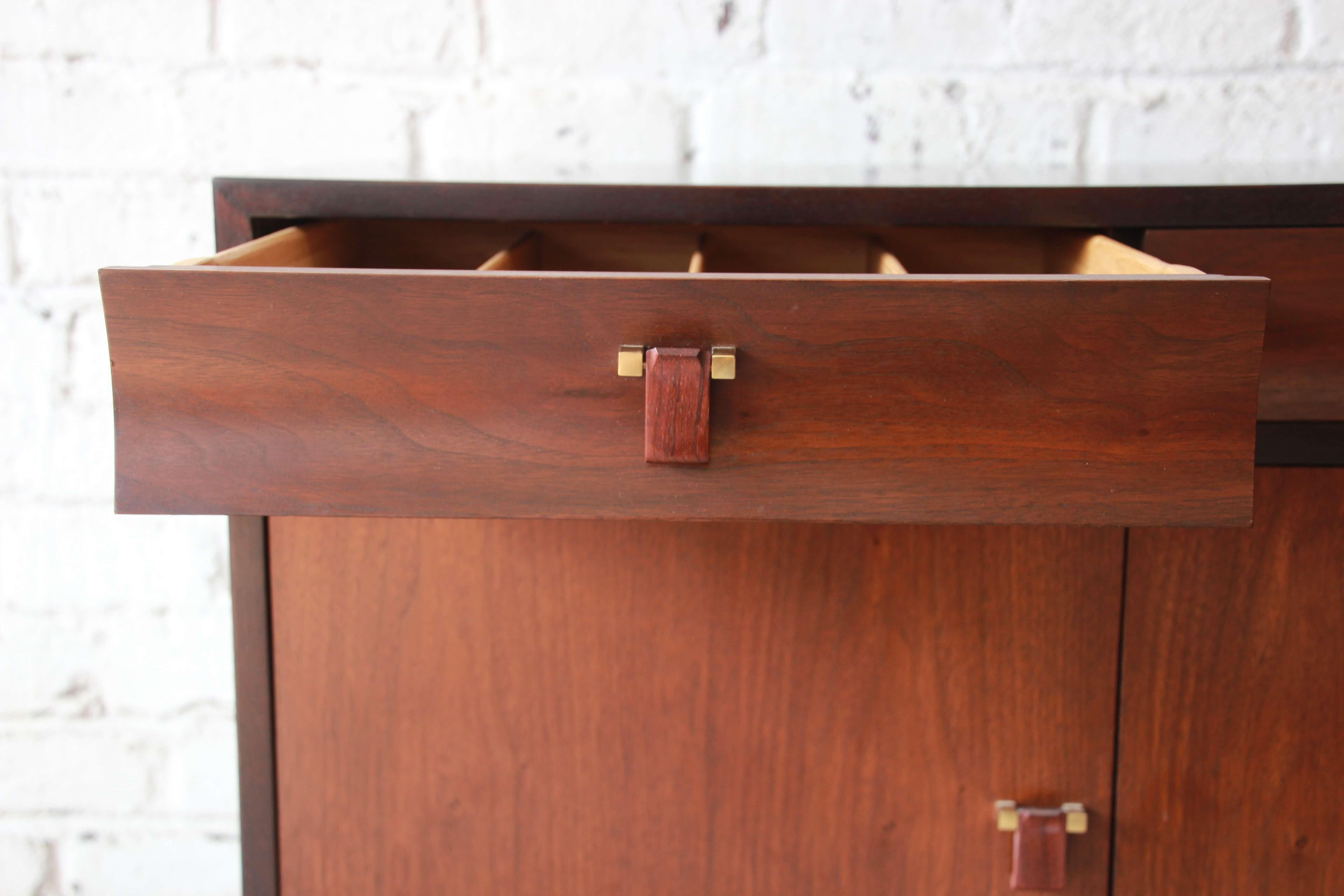 Edward Wormley for Dunbar Walnut Sideboard Credenza 6