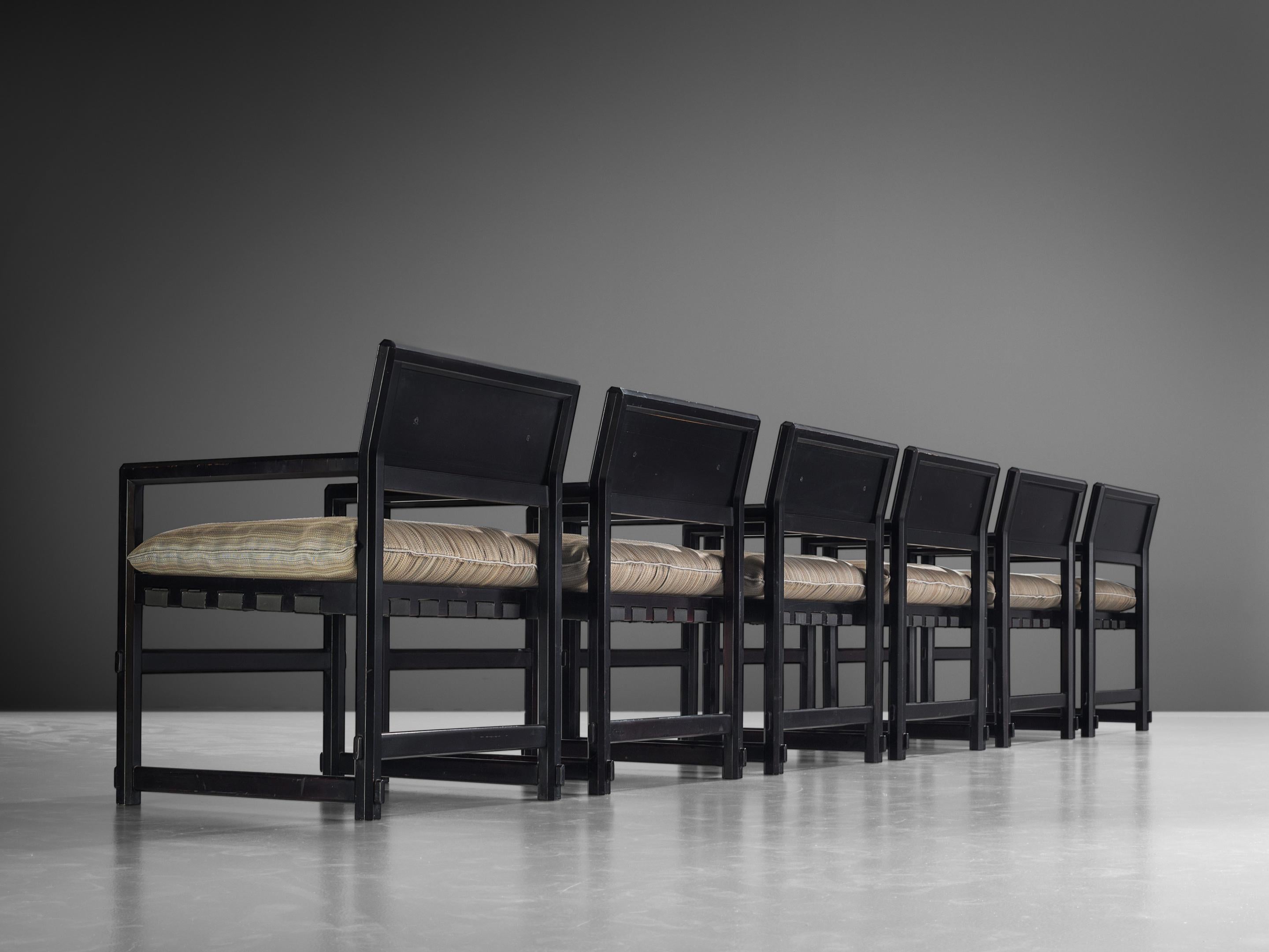 Ensemble universel de six chaises de salle à manger Edward Wormley pour Mobilier  en vente 1