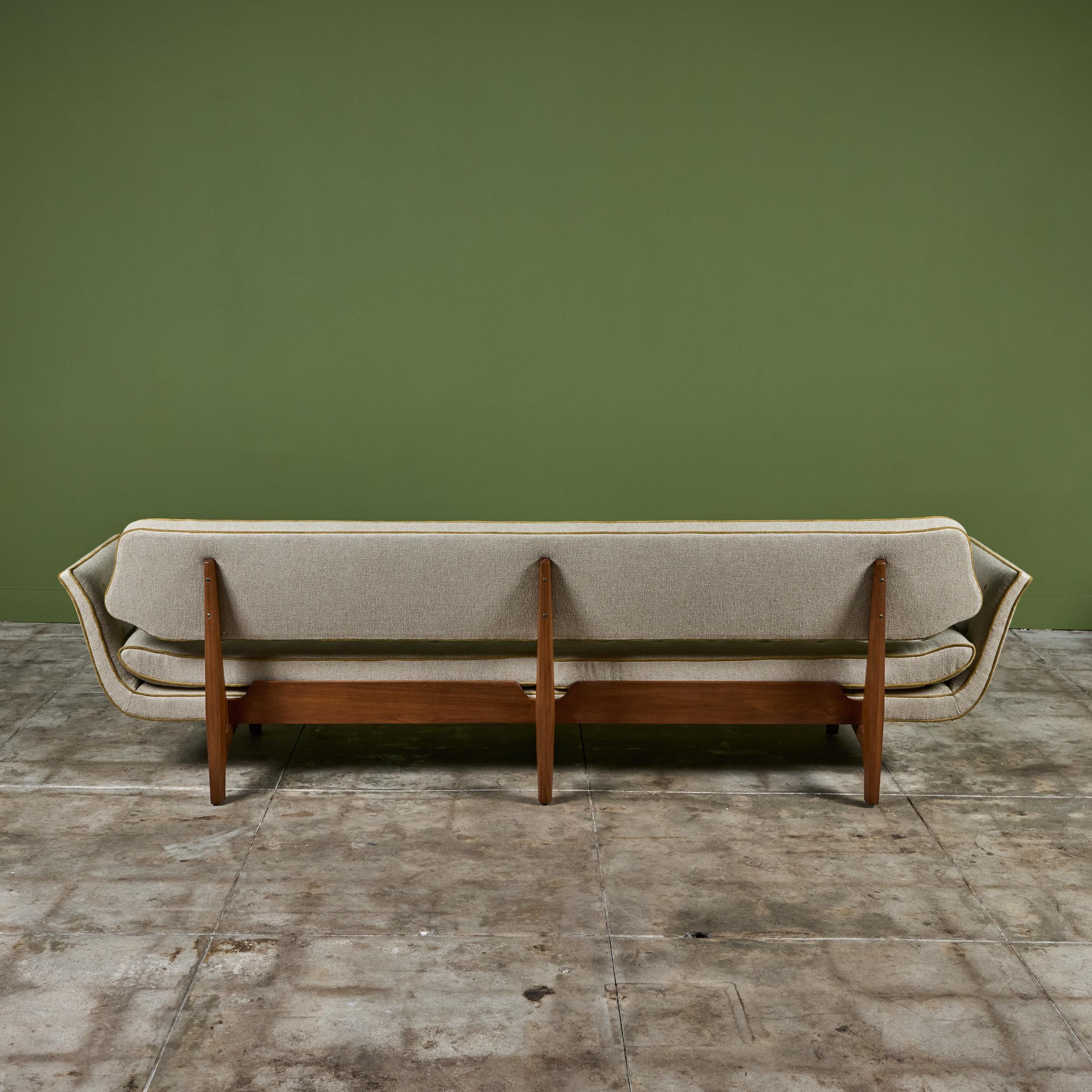 Edward Wormley La Gondola Sofa for Dunbar In Good Condition For Sale In Los Angeles, CA