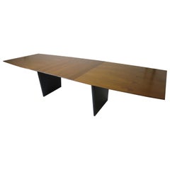 Grande table de salle à manger en noyer Edward Wormley pour Dunbar