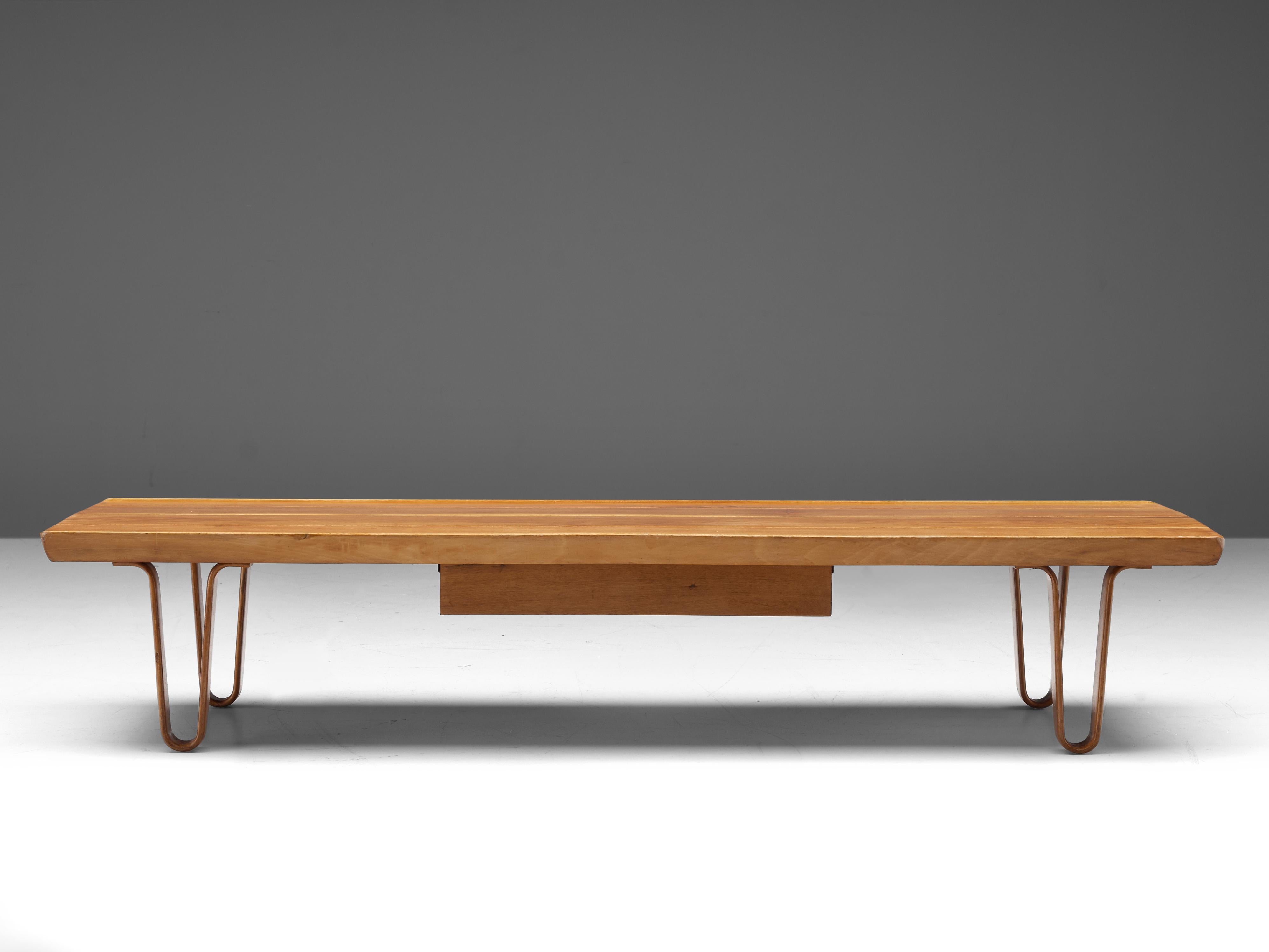 Edward Wormley, 'Long John' coffee table model 4699, mahogany, United States, 1946.

The 'Long John' coffee table is a design of Edward Wormley for Dunbar and features beautiful lines, balanced in an almost Japanese aesthetics. Dunbar mentions