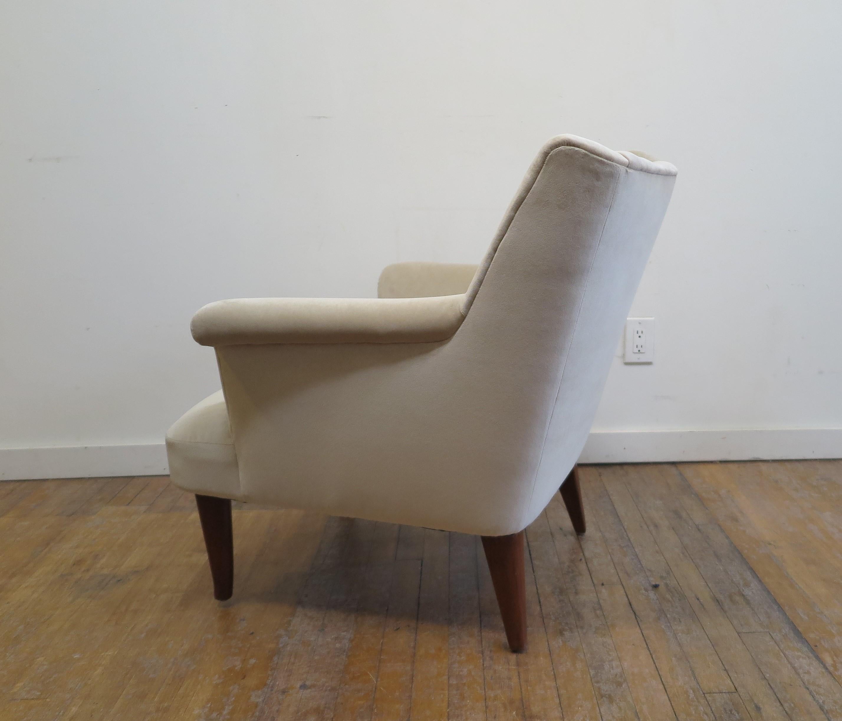 Mid-Century Modern Edward Wormley Lounge Chair #4796 for Dunbar For Sale