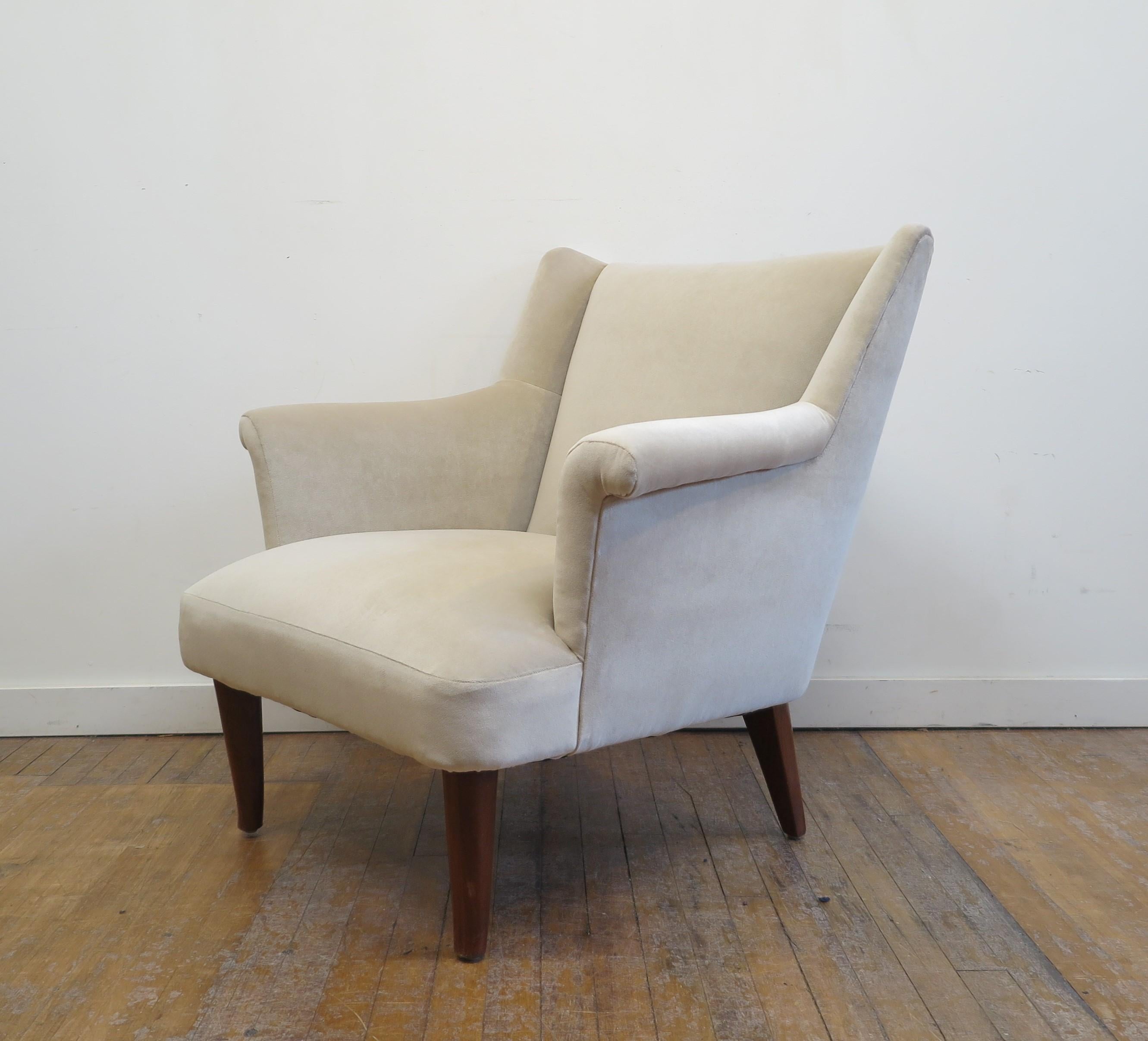 Mid-20th Century Edward Wormley Lounge Chair #4796 for Dunbar For Sale