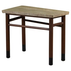 Tavolino a cuneo con piano in marmo di Edward Wormley per Dunbar