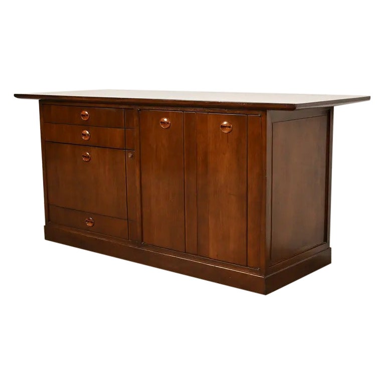 Edward Wormley Mid-Century Modern Walnut Sideboard Credenza  Circa 1960s For Sale