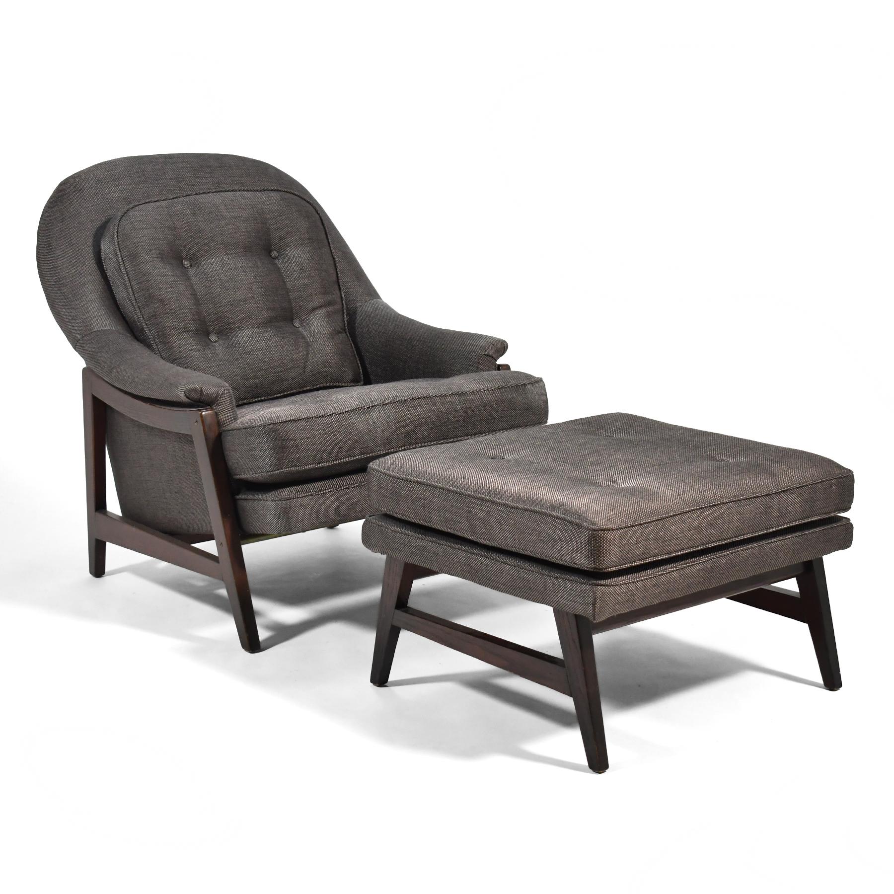This spectacular design by Ed Wormley from his Janus collection for Dunbar, the model 5701 lounge chair and ottoman is a generous chair with a relaxing, deep seat and sumptuous cushion. With the addition of the foot rest, the chair is perfect for