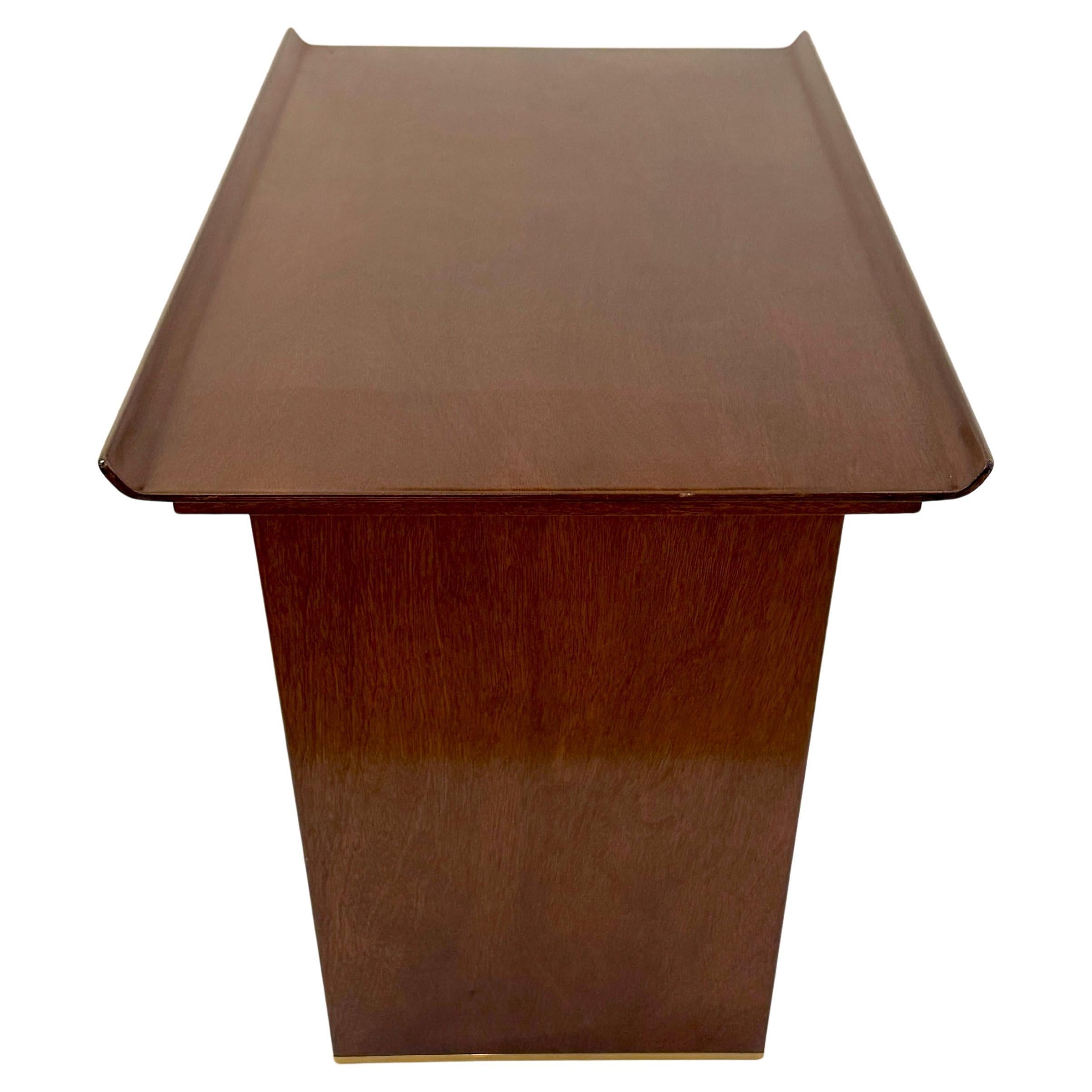 Américain Table à magazines moderniste Edward Wormley en vente