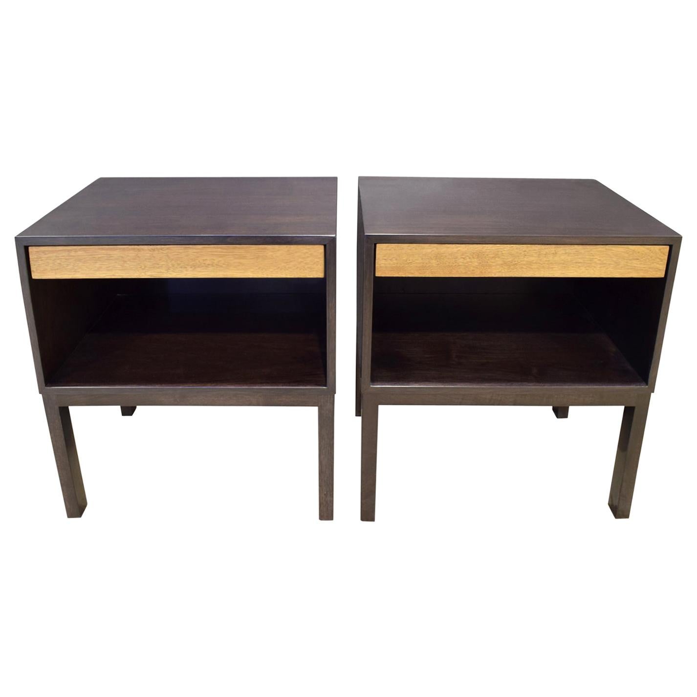 Edward Wormley Pair of Bedside Tables in Mahogany 1940s 'Signed'