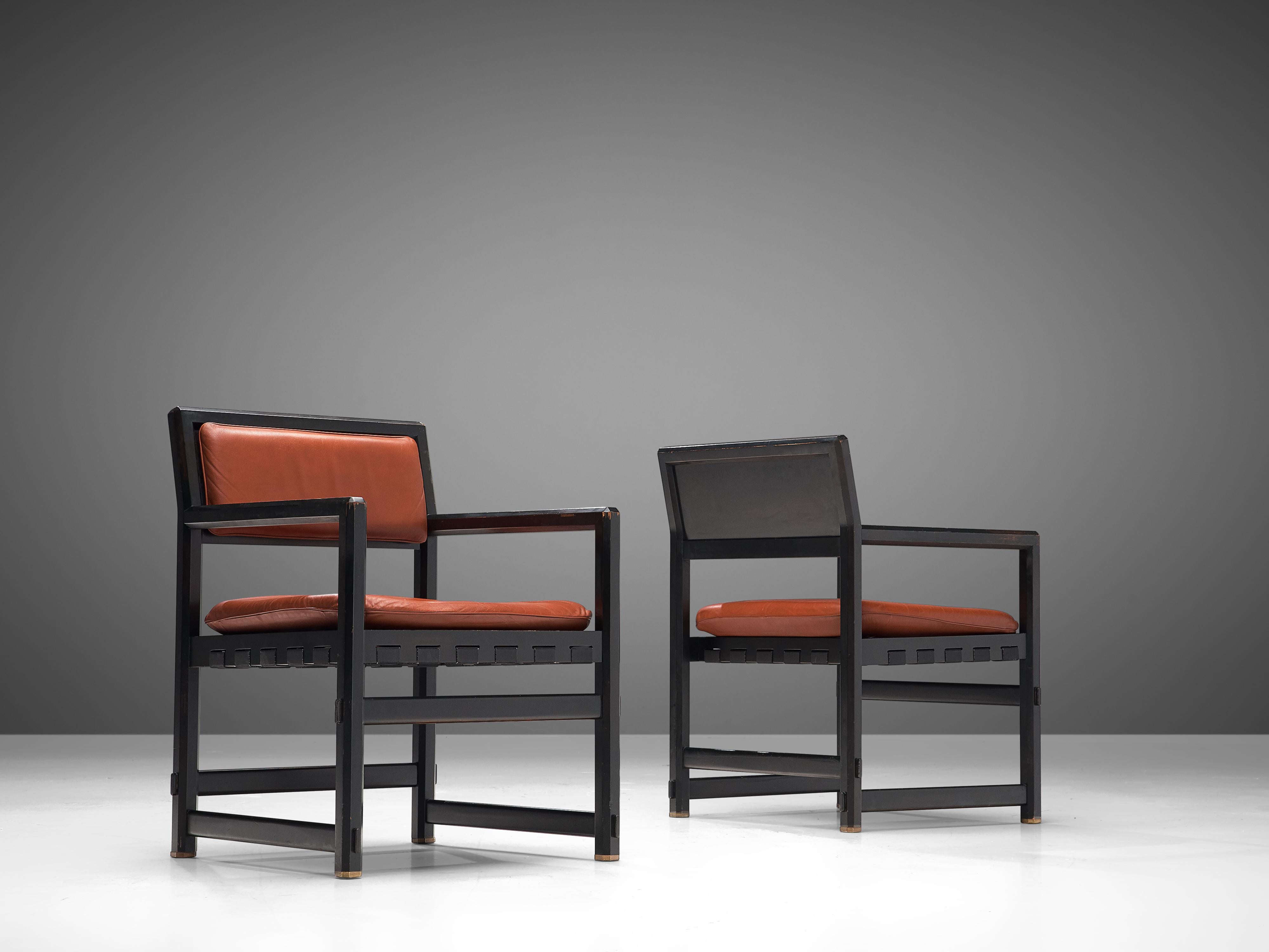 Edward Wormley for Dunbar by Mobilier Universel, pair of armchairs, model '5762', lacquered wood, leather, Belgium, design 1957

These dining chairs are designed by Edward Wormley for the furniture company Dunbar in 1957 and manufactured by Mobilier