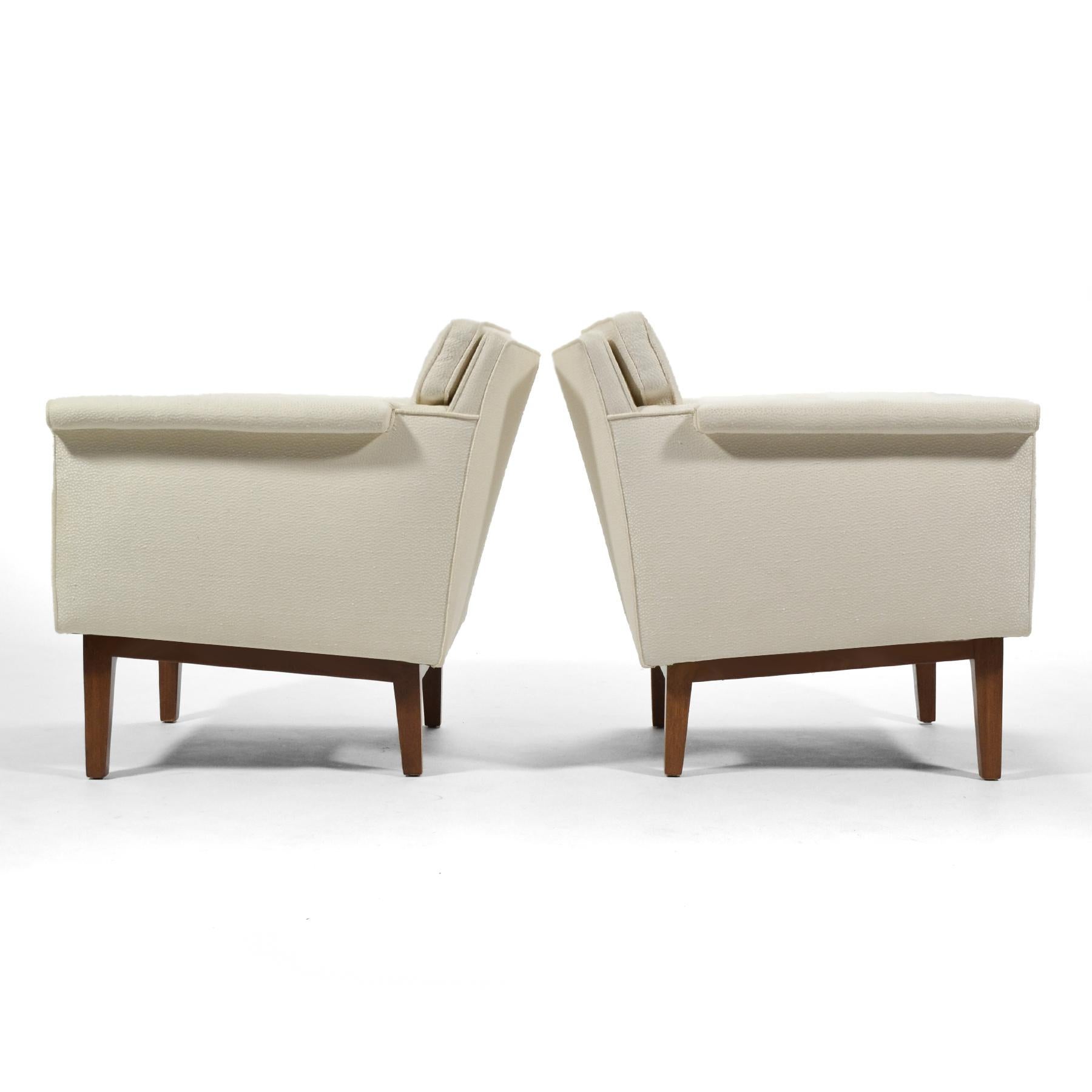 Edward Wormley Pair of Lounge Chairs by Dunbar 1