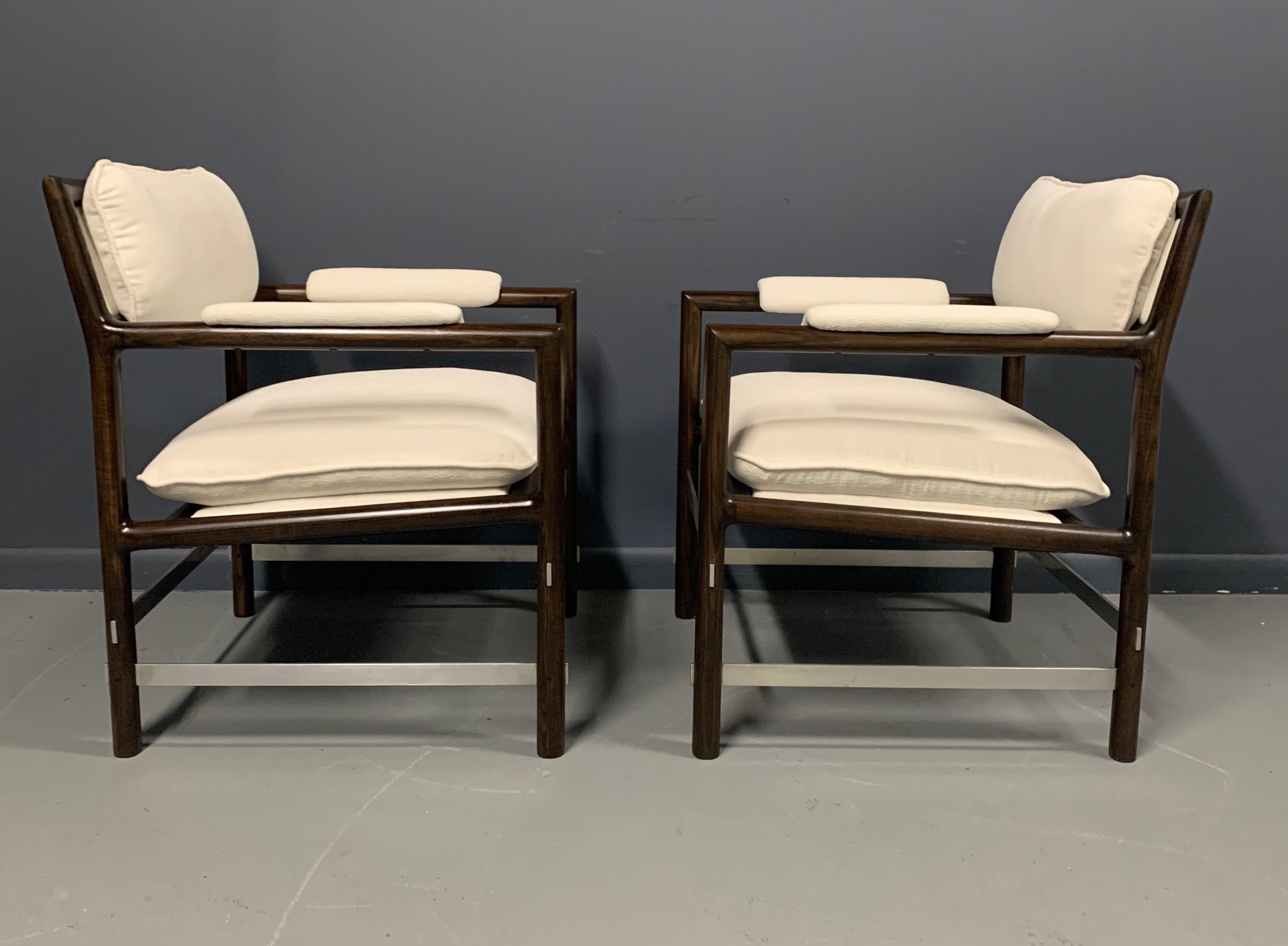 Edward Wormley Pair of Outstanding Armchairs for Dunbar in Velvet Midcentury For Sale 1