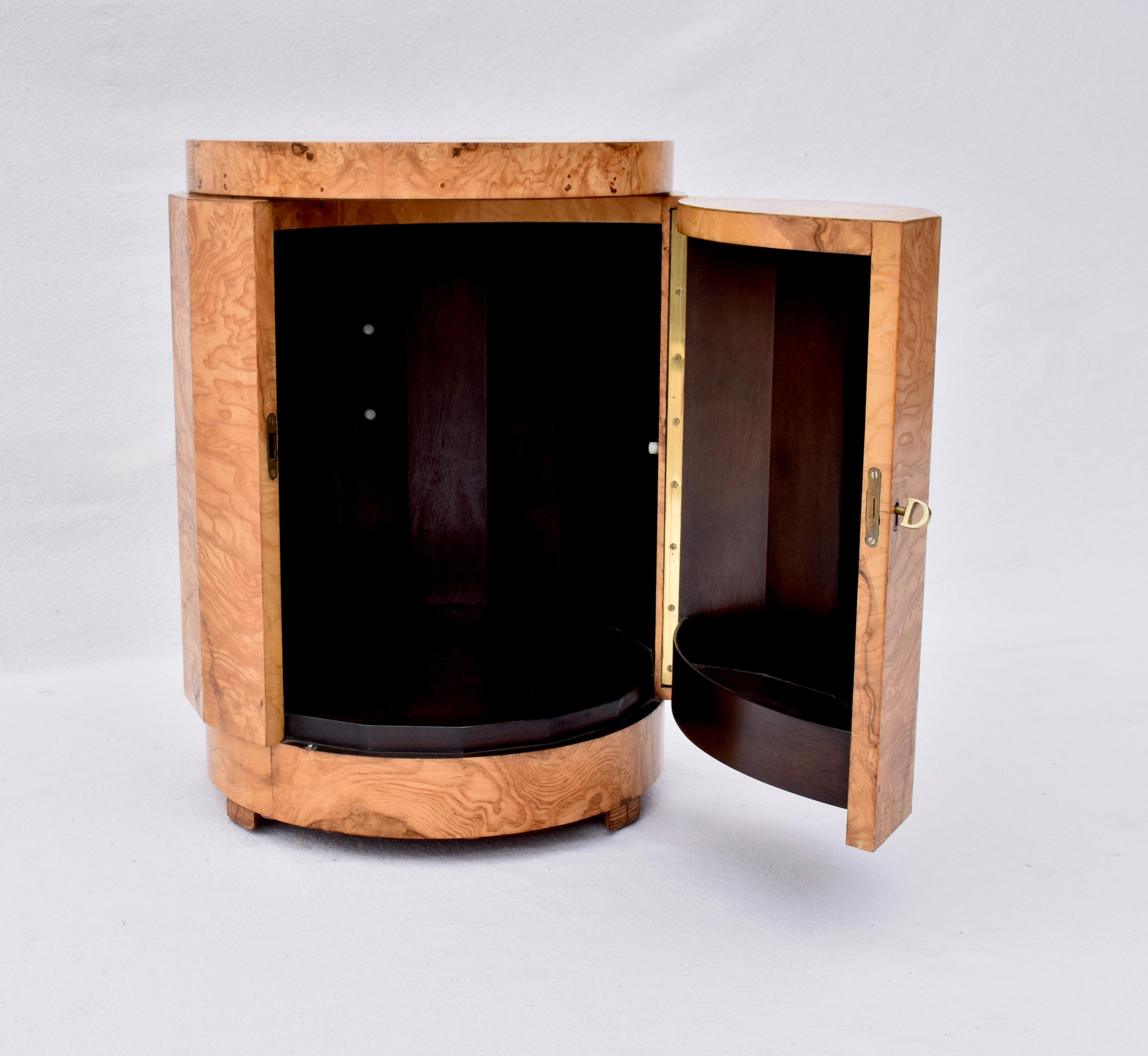 Edward Wormley Pedestal Bar Cabinet in Olive Burl Model 6302d For Sale 2