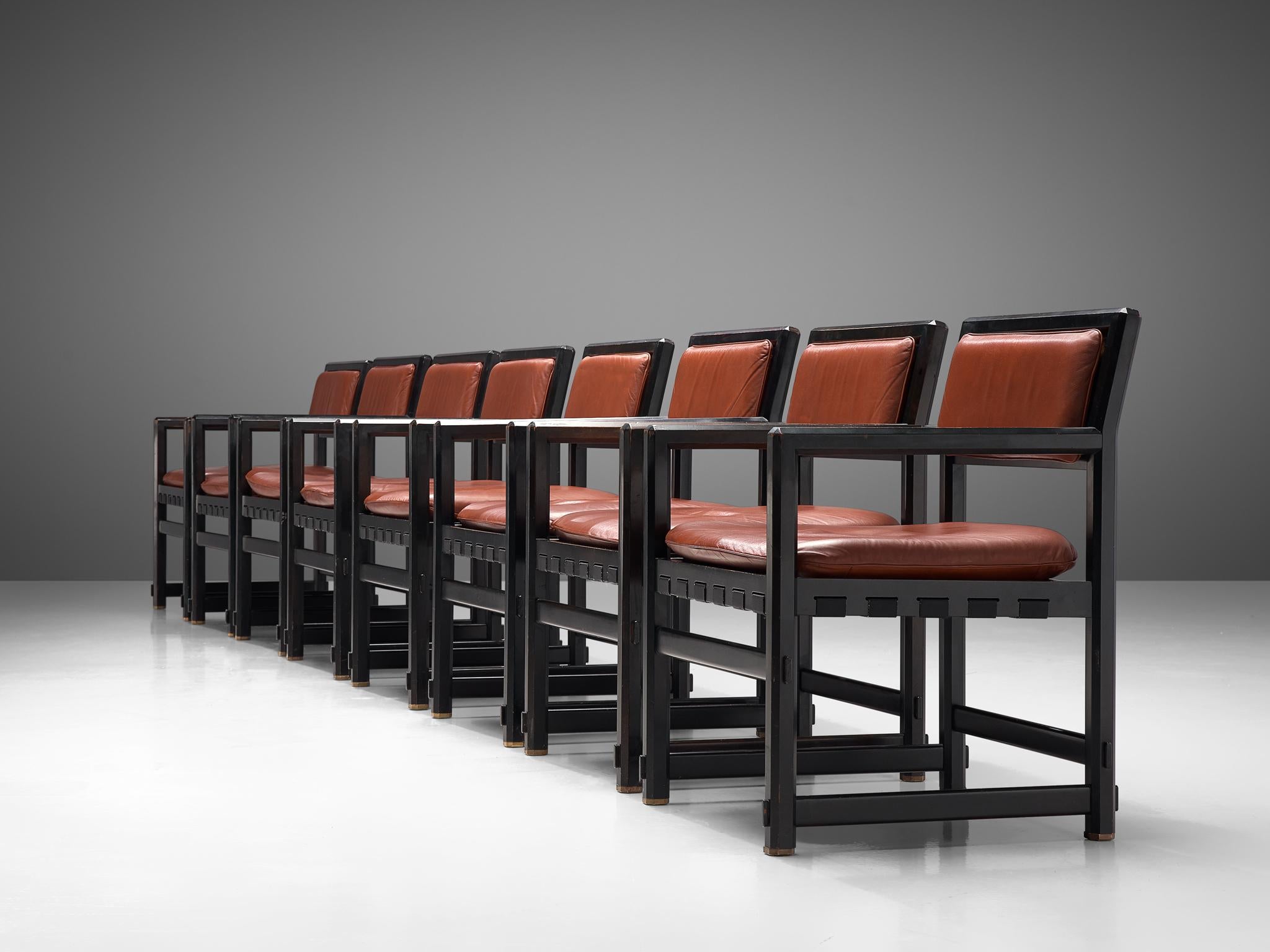 Juego de ocho sillas de comedor Edward Wormley de cuero marrón rojizo Moderno de mediados de siglo en venta